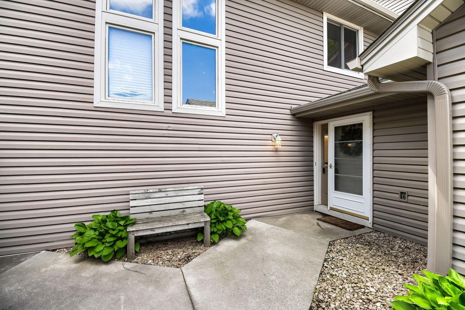 View of Residential at 8862 Cottonwood Lane, Maple Grove MN 55369, Maple Grove (2 of 17) - Mike Wilen | Minnesota Team Real Estate
