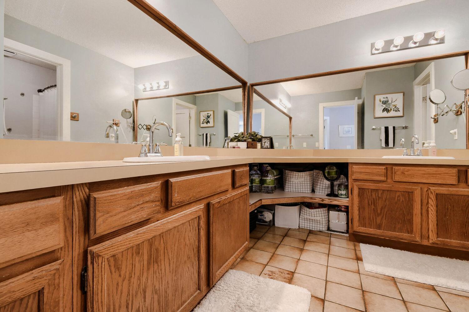 View of Residential at 8862 Cottonwood Lane, Maple Grove MN 55369, Maple Grove (15 of 17) - Mike Wilen | Minnesota Team Real Estate