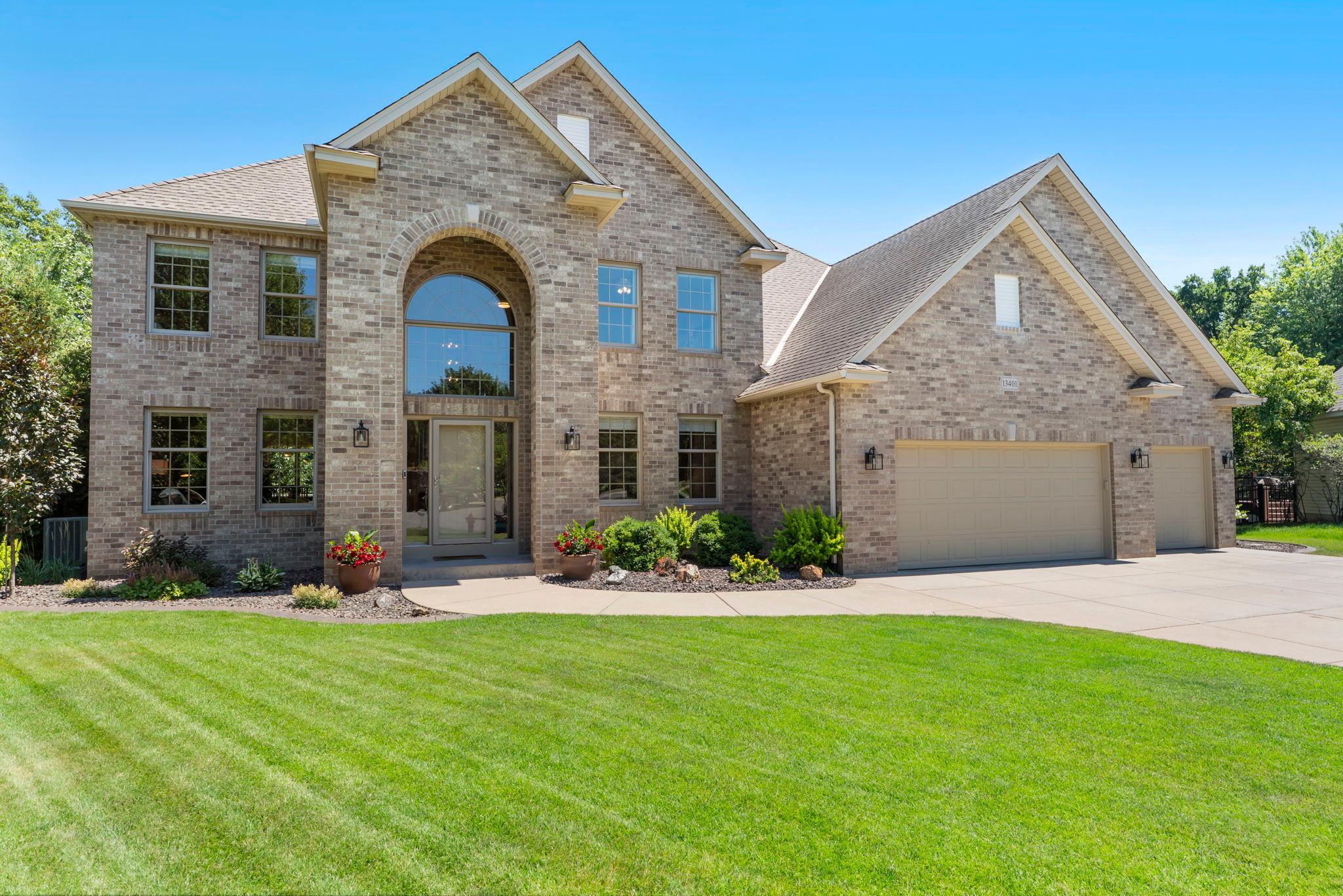 View of Single Family at 13401 Cormack Circle, Rosemount - Mike Wilen | Minnesota Team Real Estate