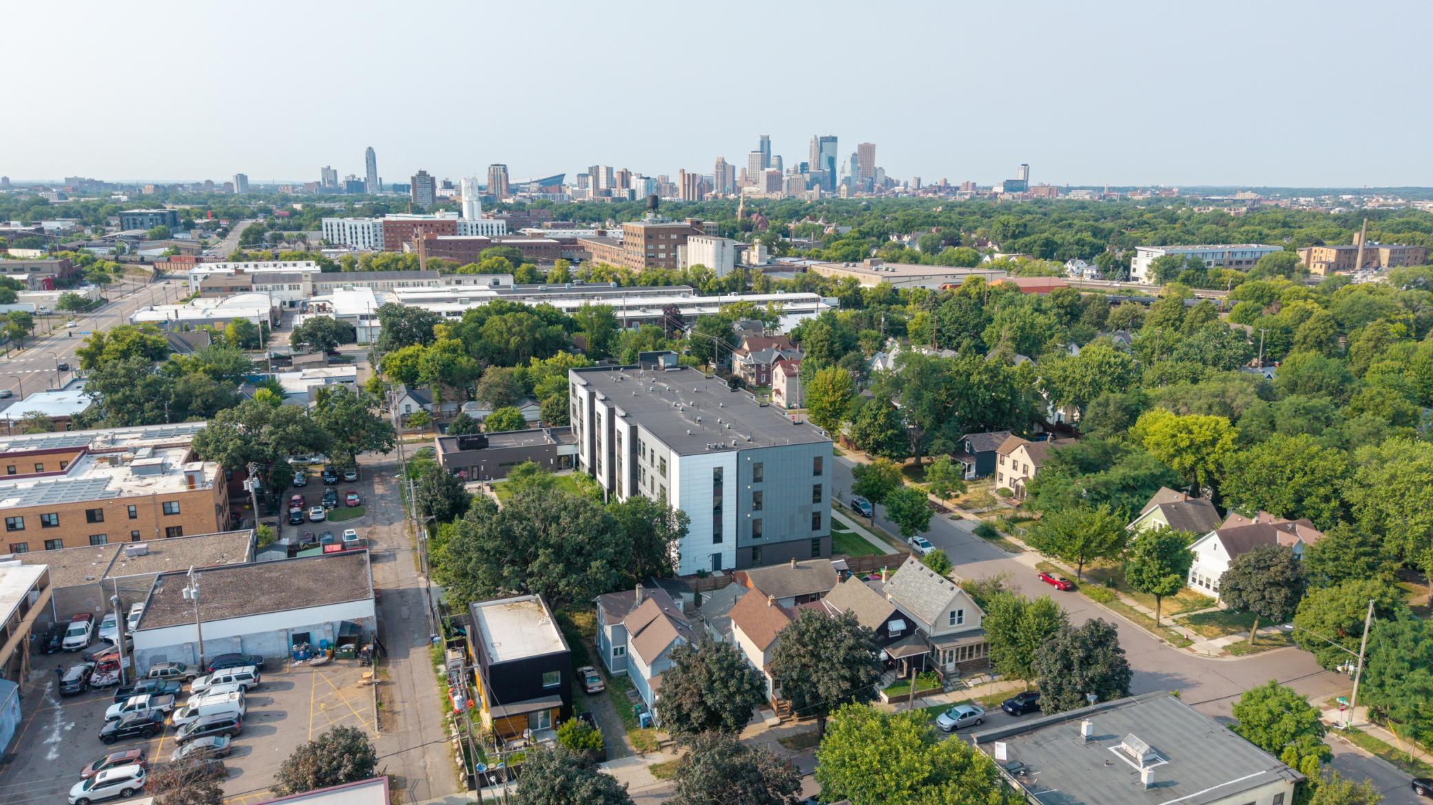 View of Residential at 908 19th Avenue, Minneapolis MN 55418, Minneapolis (28 of 33) - Mike Wilen | Minnesota Team Real Estate