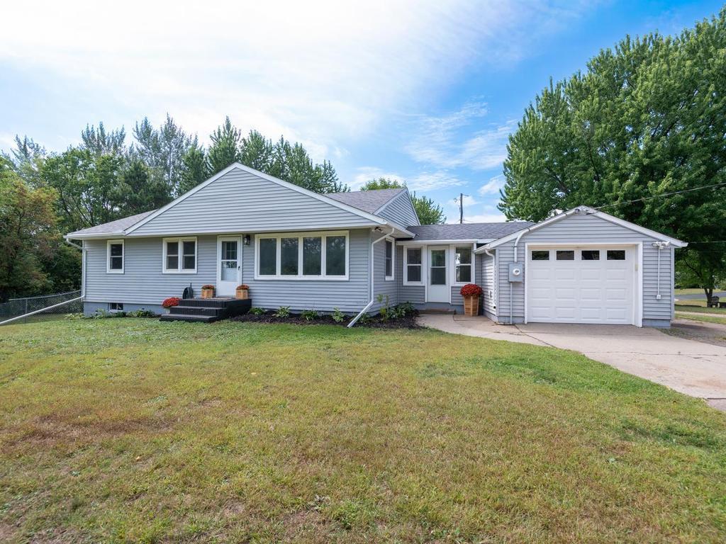View of Residential at 125 Elm Drive, Carver MN 55315, Carver (26 of 37) - Mike Wilen | Minnesota Team Real Estate
