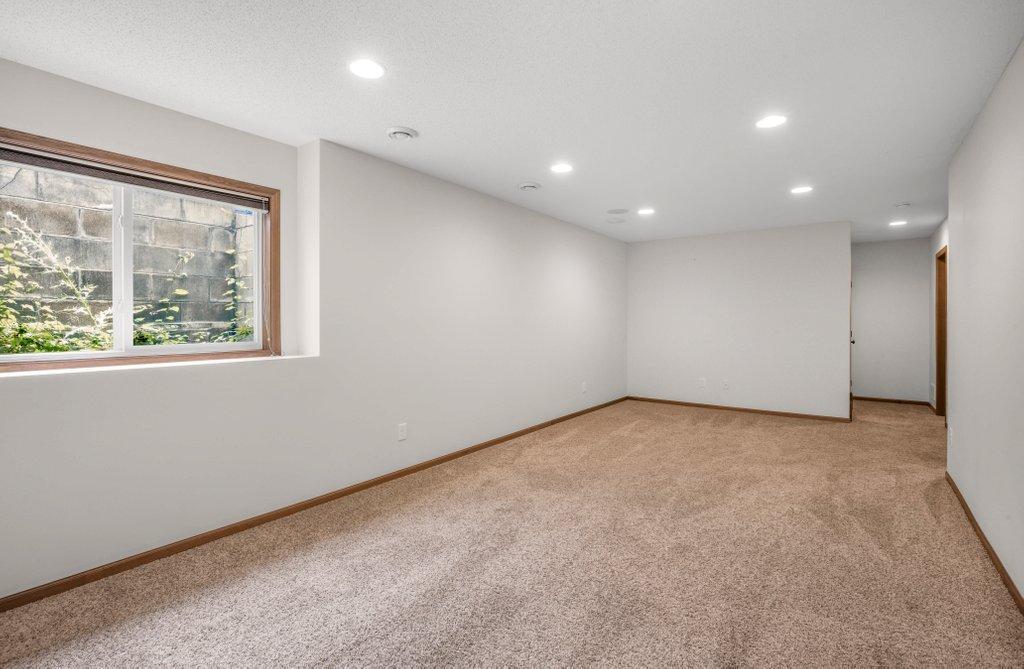 View of Residential at 17005 78th Court, Maple Grove MN 55311, Maple Grove (21 of 31) - Mike Wilen | Minnesota Team Real Estate