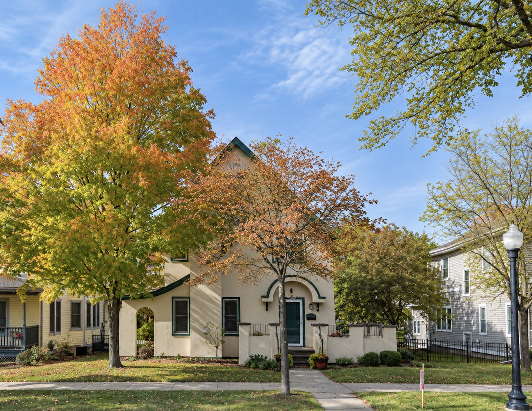 View of Residential at 2634 Portland Avenue, Minneapolis MN 55407, Minneapolis (50 of 53) - Mike Wilen | Minnesota Team Real Estate