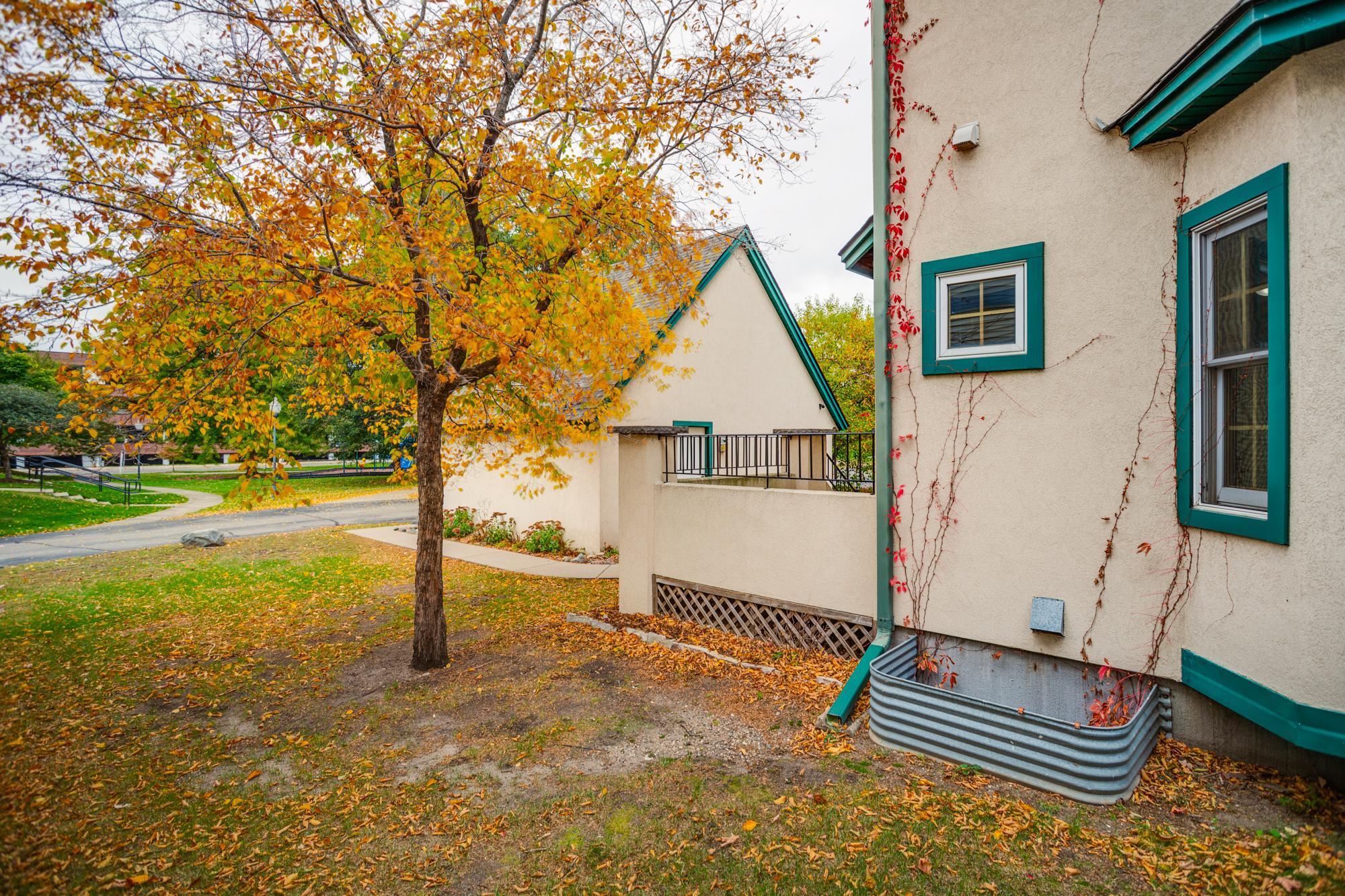 View of Residential at 2634 Portland Avenue, Minneapolis MN 55407, Minneapolis (35 of 53) - Mike Wilen | Minnesota Team Real Estate