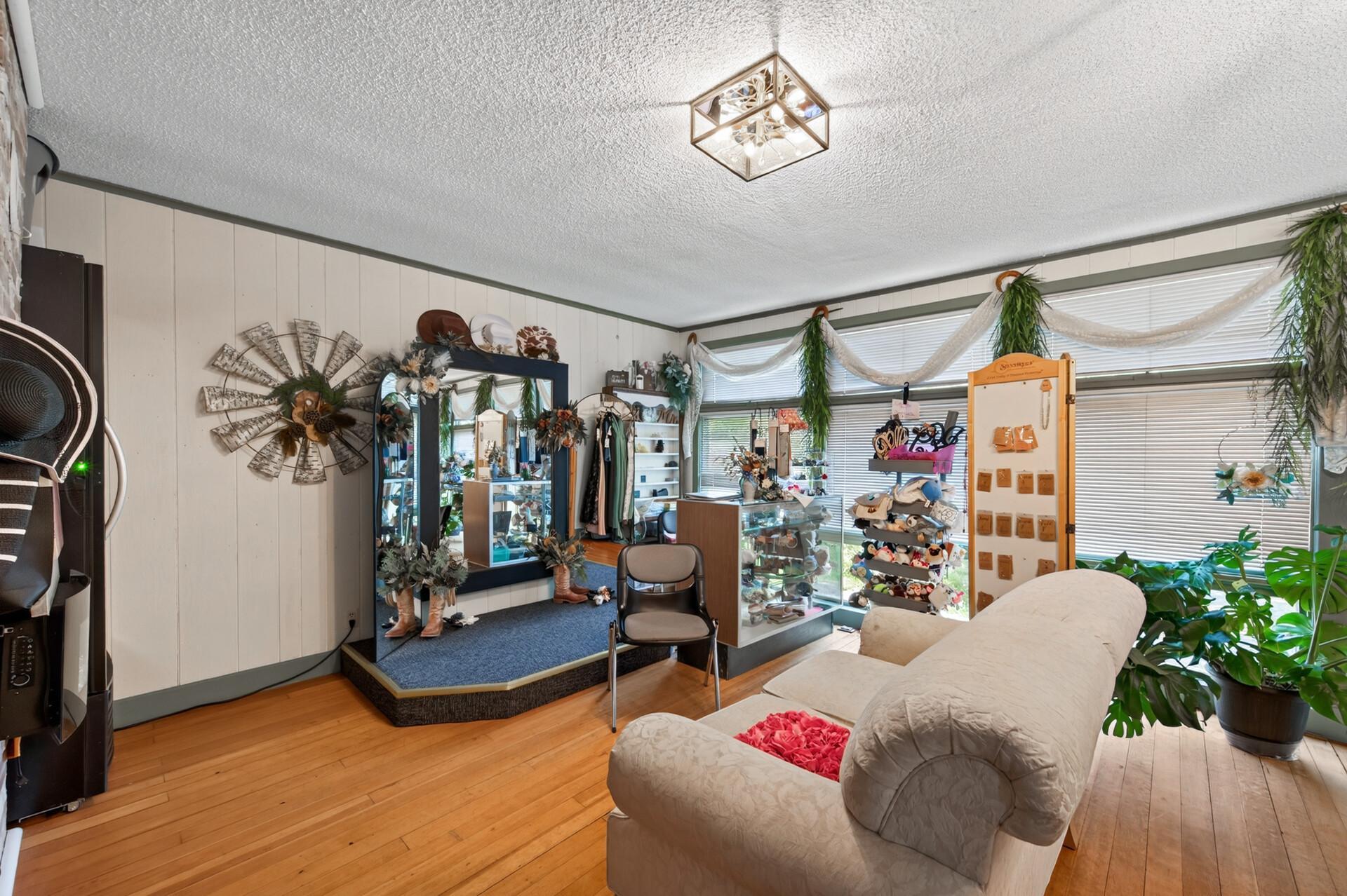 View of Commercial Sale at 418 Bench Street, Taylors Falls MN 55084, Taylors Falls (30 of 51) - Mike Wilen | Minnesota Team Real Estate