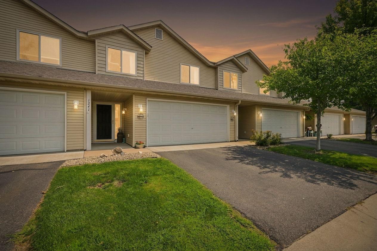 View of Residential at 1241 Willow Trail, Farmington MN 55024, Farmington (27 of 30) - Mike Wilen | Minnesota Team Real Estate