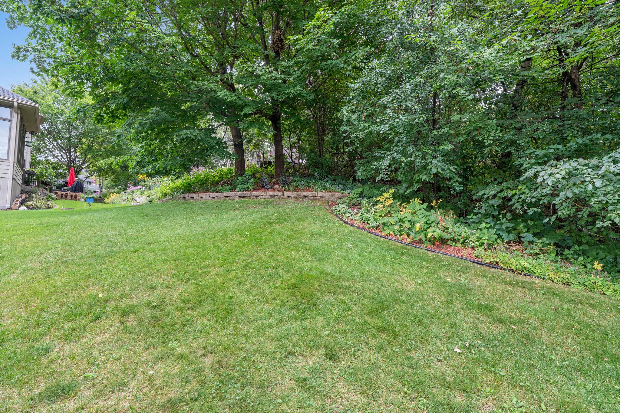 View of Residential at 39 Marcin Hill, Burnsville MN 55337, Burnsville (66 of 78) - Mike Wilen | Minnesota Team Real Estate
