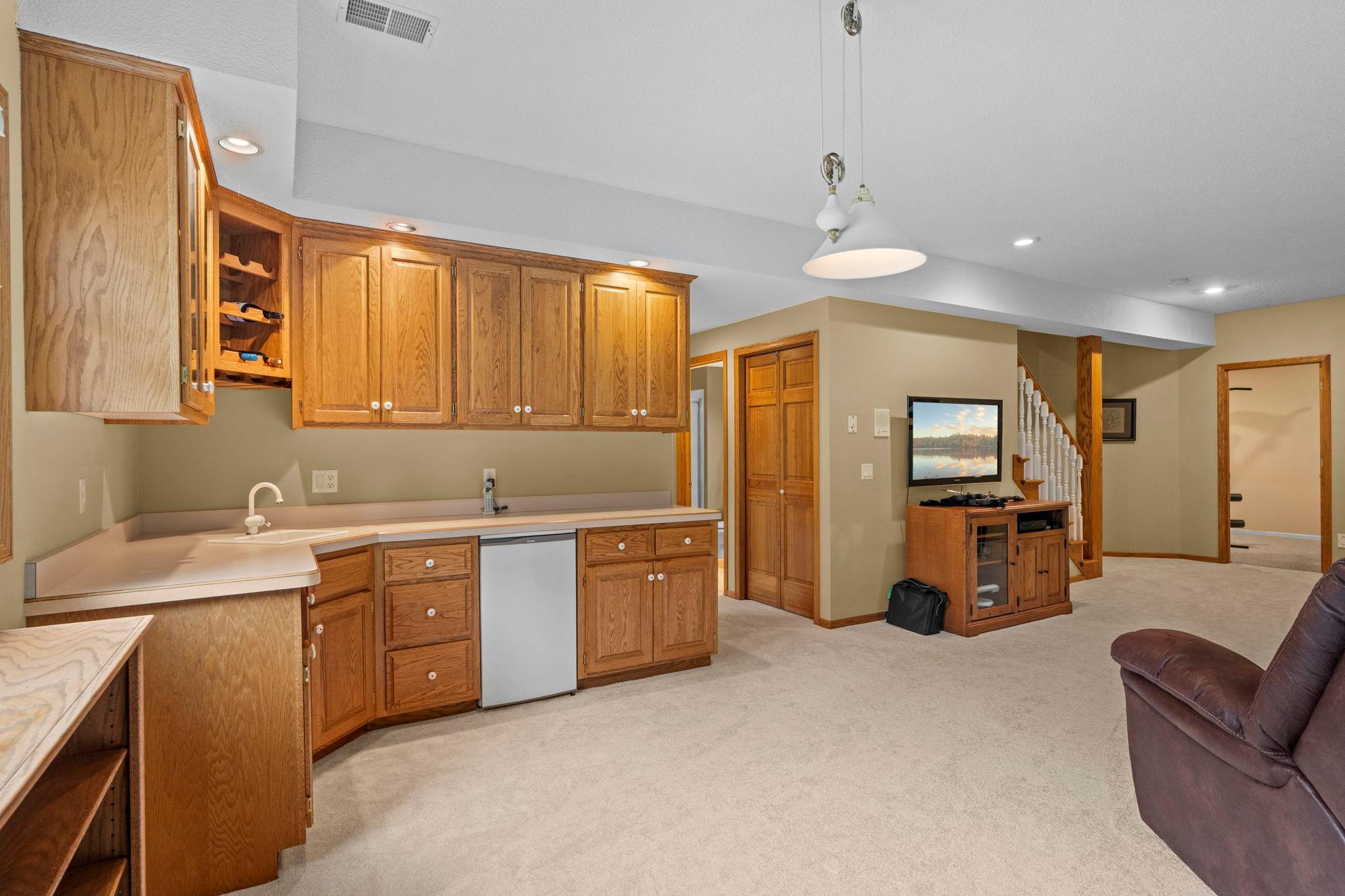View of Residential at 39 Marcin Hill, Burnsville MN 55337, Burnsville (48 of 78) - Mike Wilen | Minnesota Team Real Estate