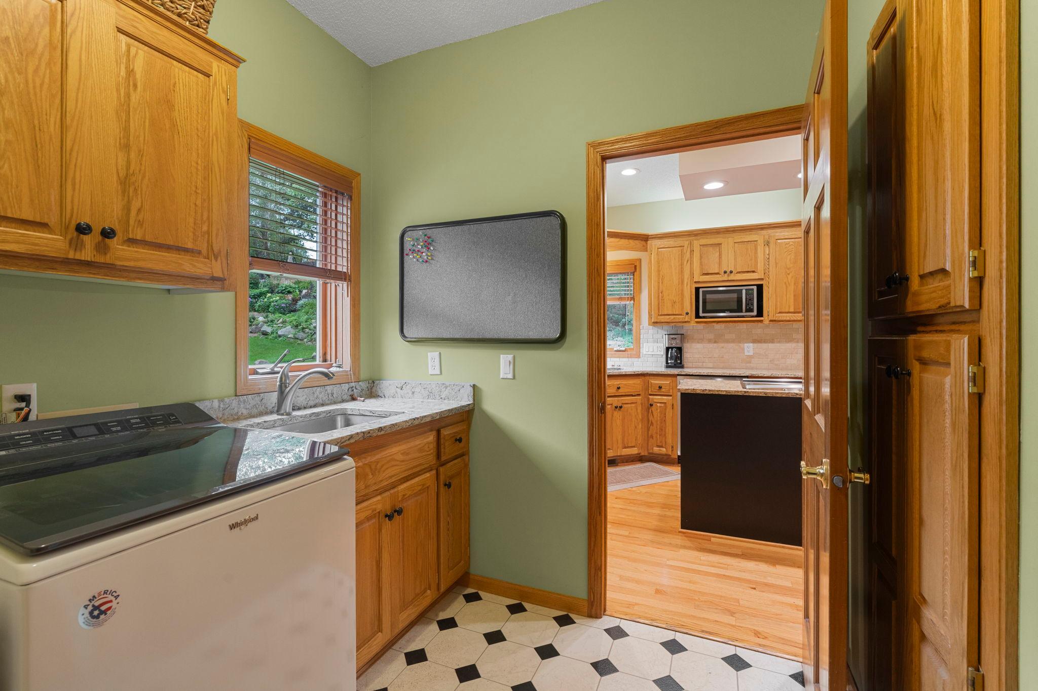 View of Residential at 39 Marcin Hill, Burnsville MN 55337, Burnsville (24 of 78) - Mike Wilen | Minnesota Team Real Estate