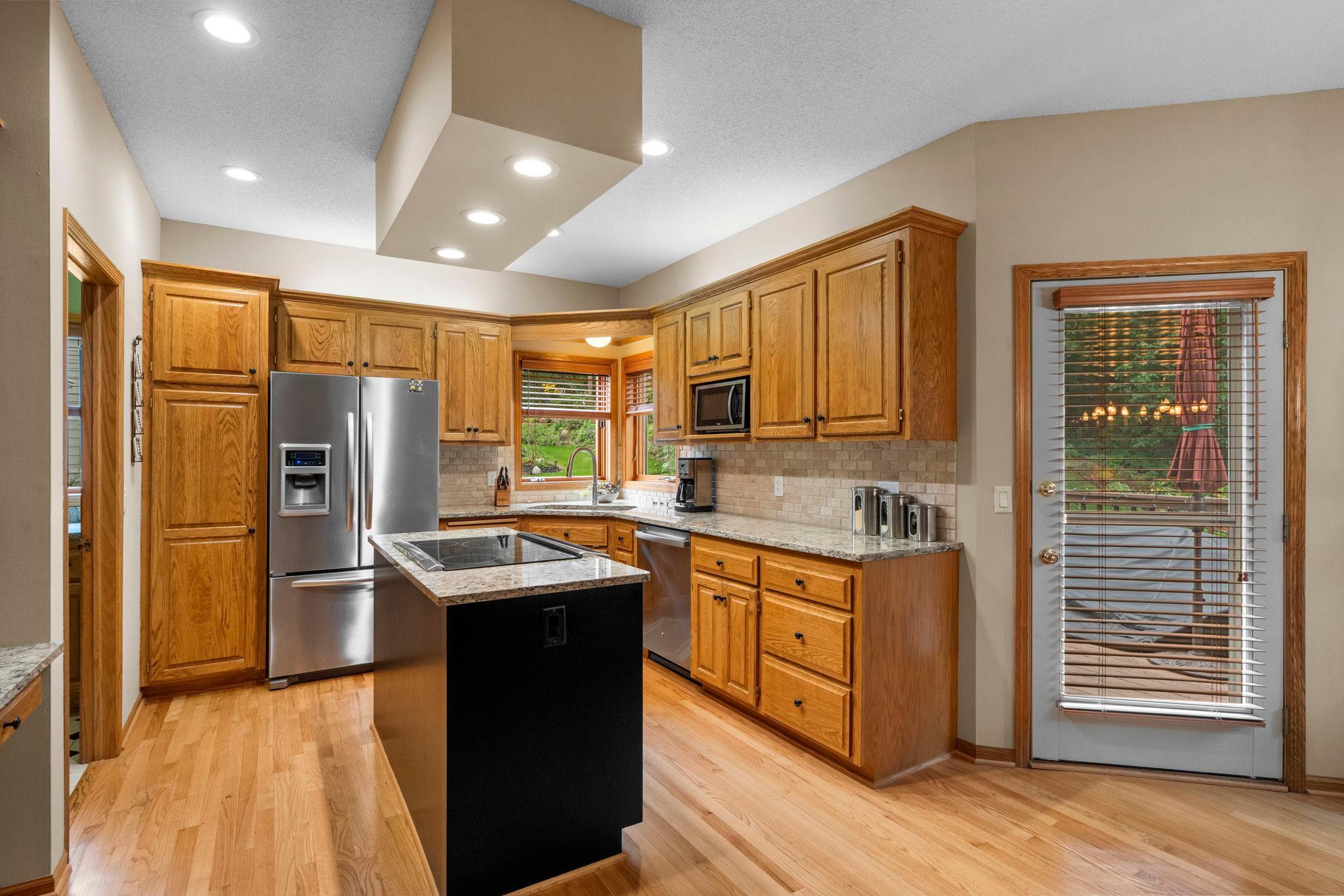 View of Residential at 39 Marcin Hill, Burnsville MN 55337, Burnsville (20 of 78) - Mike Wilen | Minnesota Team Real Estate