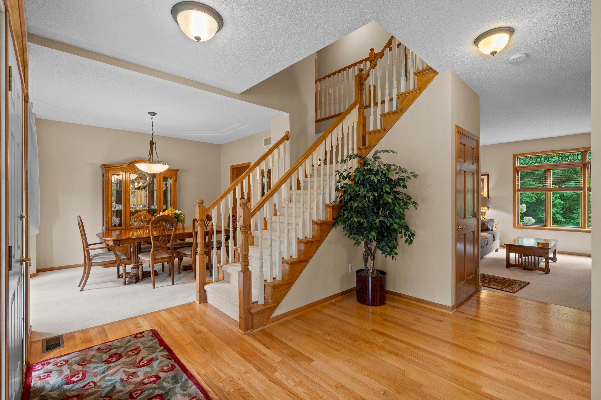 View of Residential at 39 Marcin Hill, Burnsville MN 55337, Burnsville (6 of 78) - Mike Wilen | Minnesota Team Real Estate