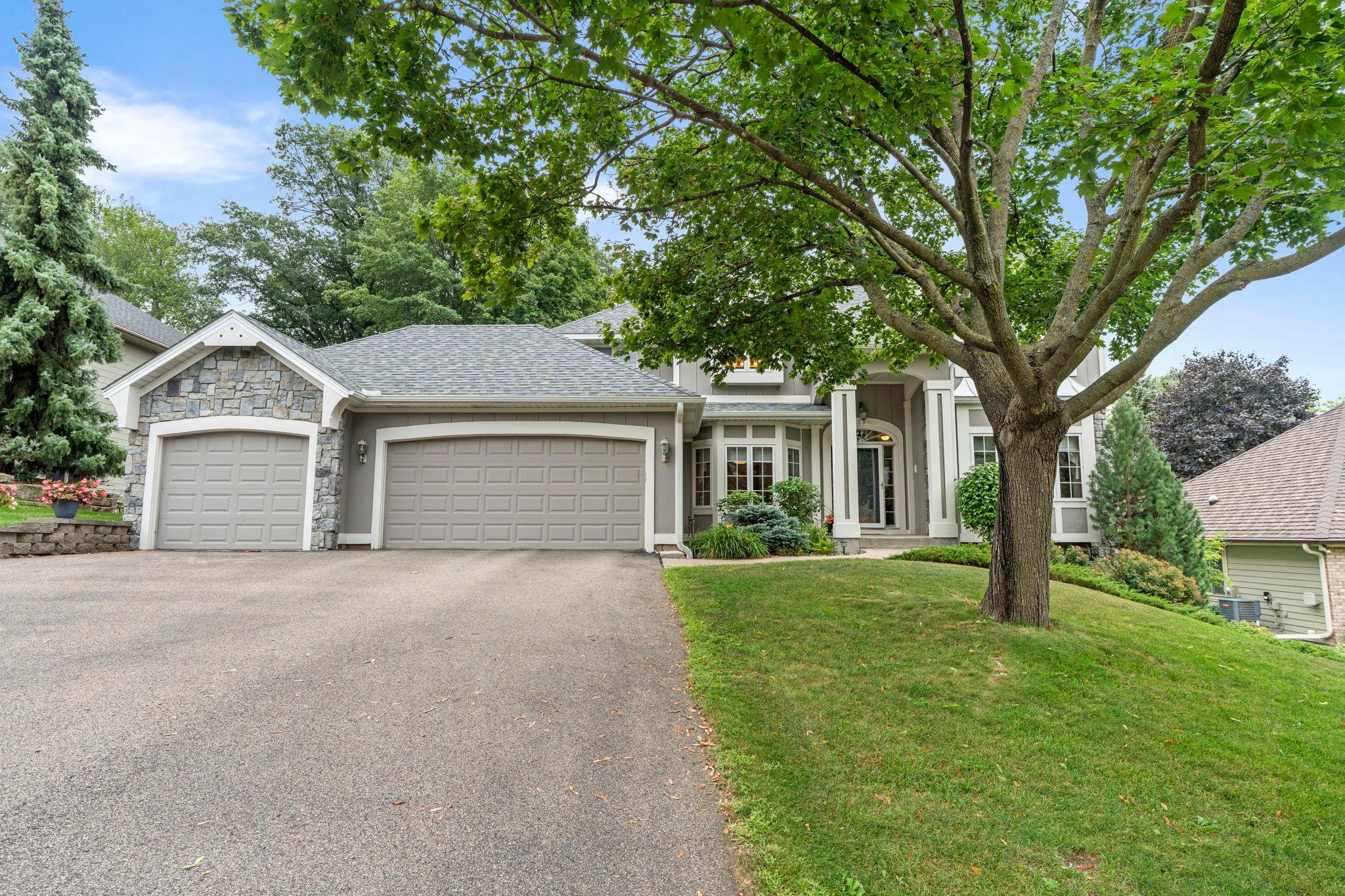 View of Residential at 39 Marcin Hill, Burnsville MN 55337, Burnsville (70 of 78) - Mike Wilen | Minnesota Team Real Estate