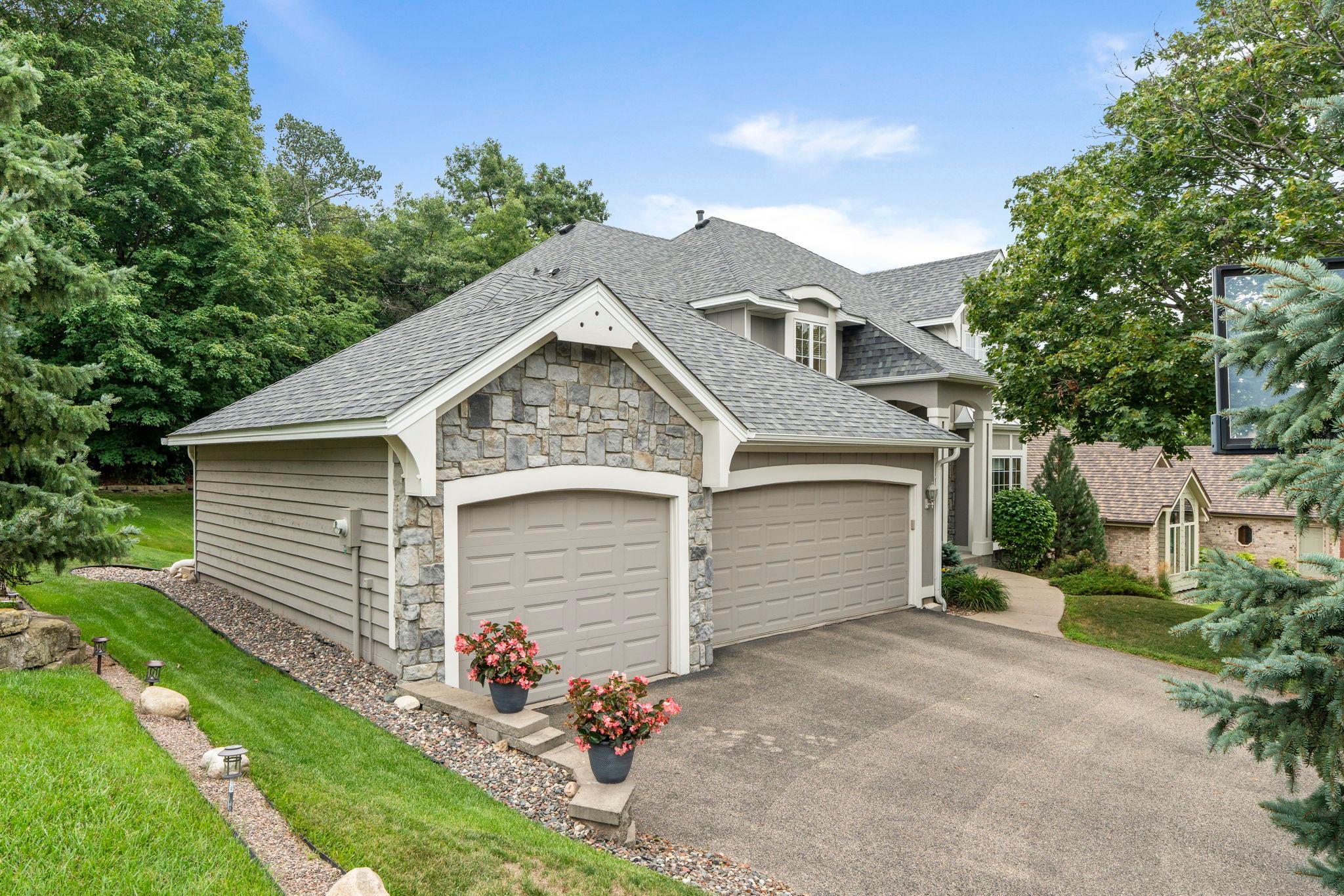 View of Residential at 39 Marcin Hill, Burnsville MN 55337, Burnsville (71 of 78) - Mike Wilen | Minnesota Team Real Estate