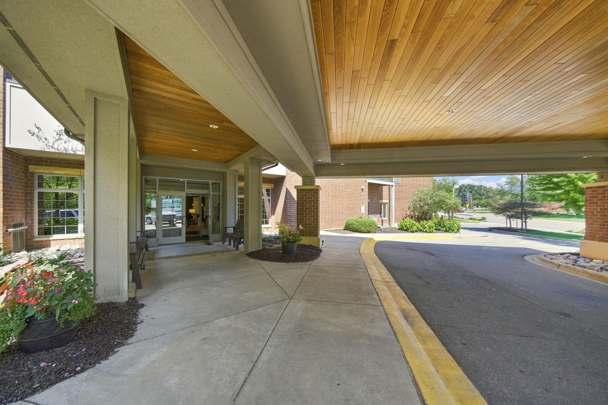 View of Residential at 7100 Metro Boulevard #213, Edina MN 55439, Edina (66 of 68) - Mike Wilen | Minnesota Team Real Estate