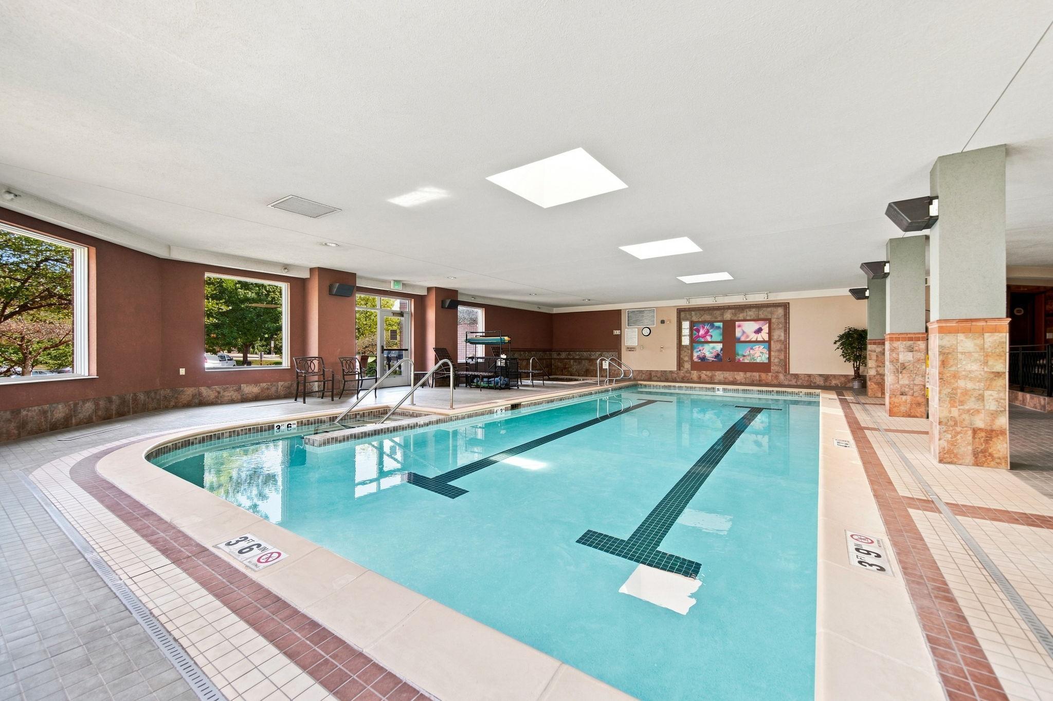 View of Residential at 7100 Metro Boulevard #213, Edina MN 55439, Edina (57 of 68) - Mike Wilen | Minnesota Team Real Estate