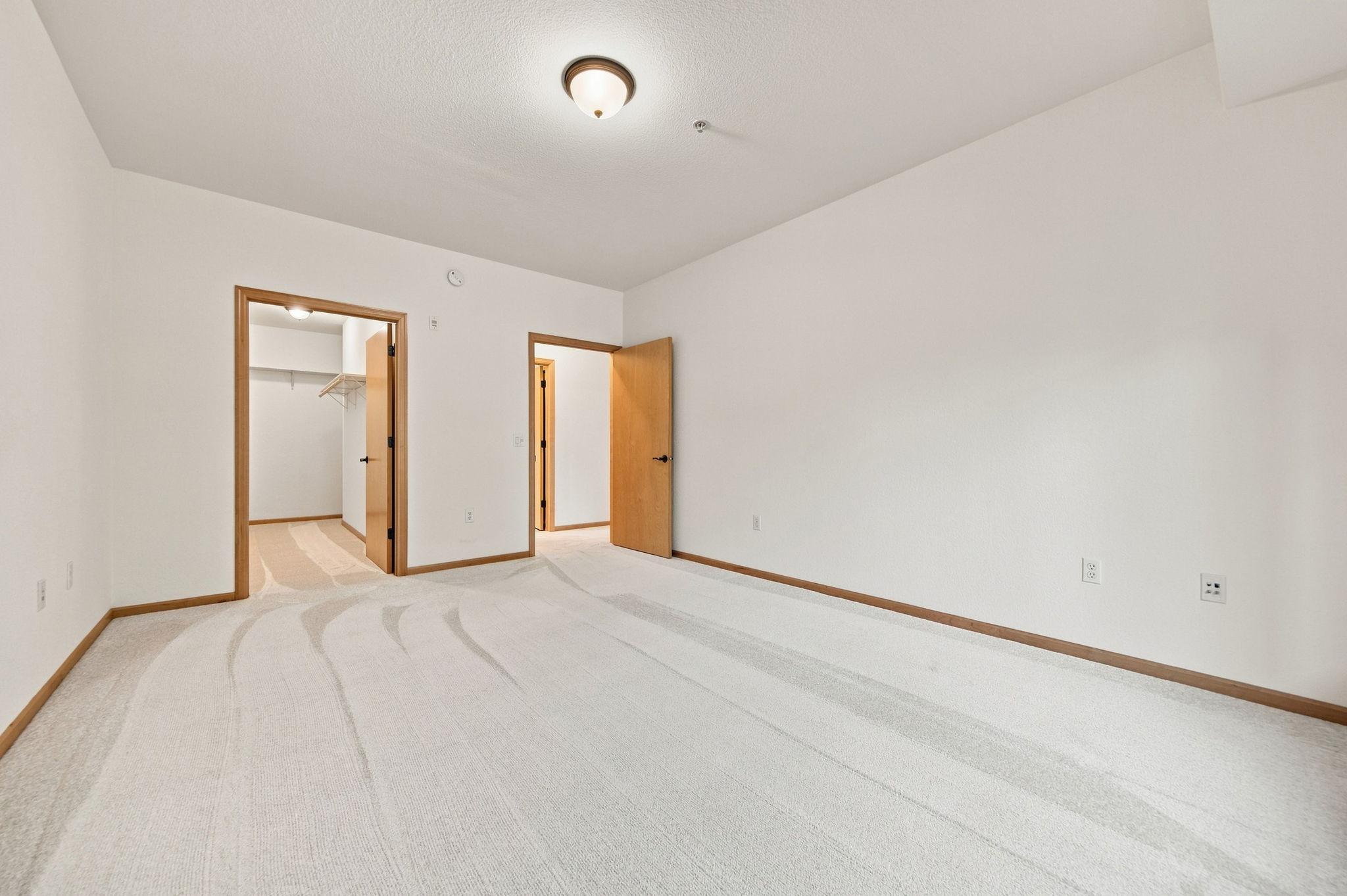 View of Residential at 7100 Metro Boulevard #213, Edina MN 55439, Edina (21 of 68) - Mike Wilen | Minnesota Team Real Estate