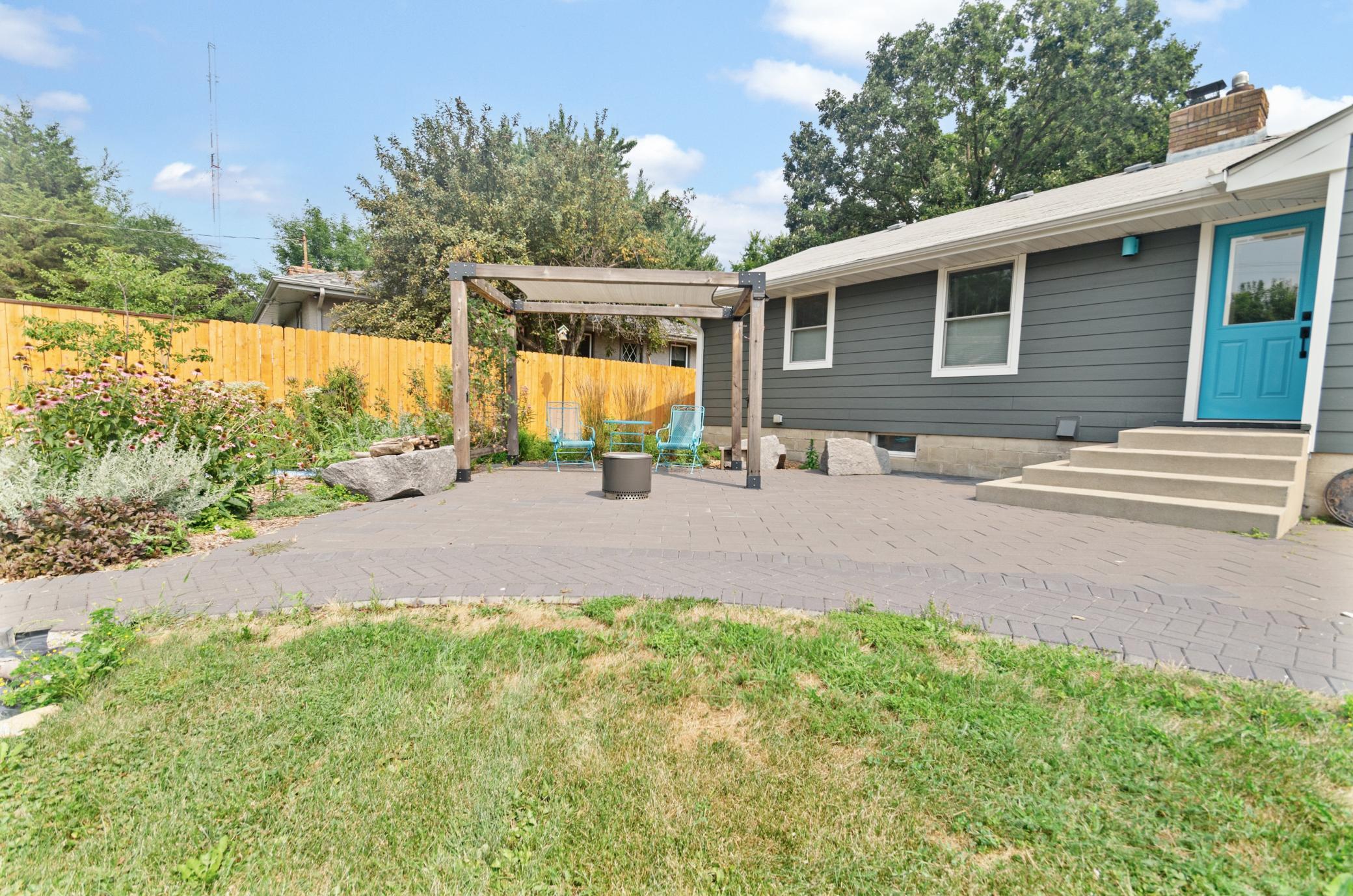 View of Residential at 545 Frontenac Place, Saint Paul MN 55104, Saint Paul (20 of 31) - Mike Wilen | Minnesota Team Real Estate