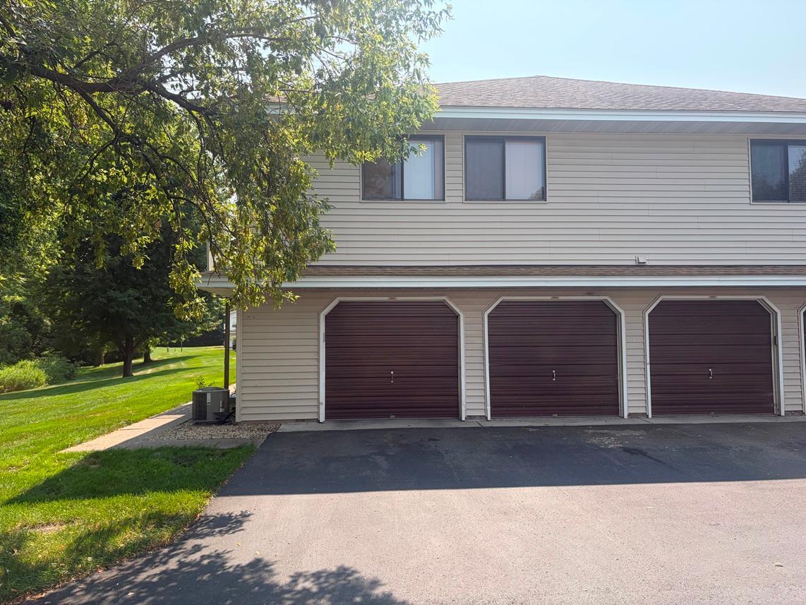 View of Residential at 2543 Brookdale Lane, Brooklyn Park MN 55444, Brooklyn Park (14 of 16) - Mike Wilen | Minnesota Team Real Estate