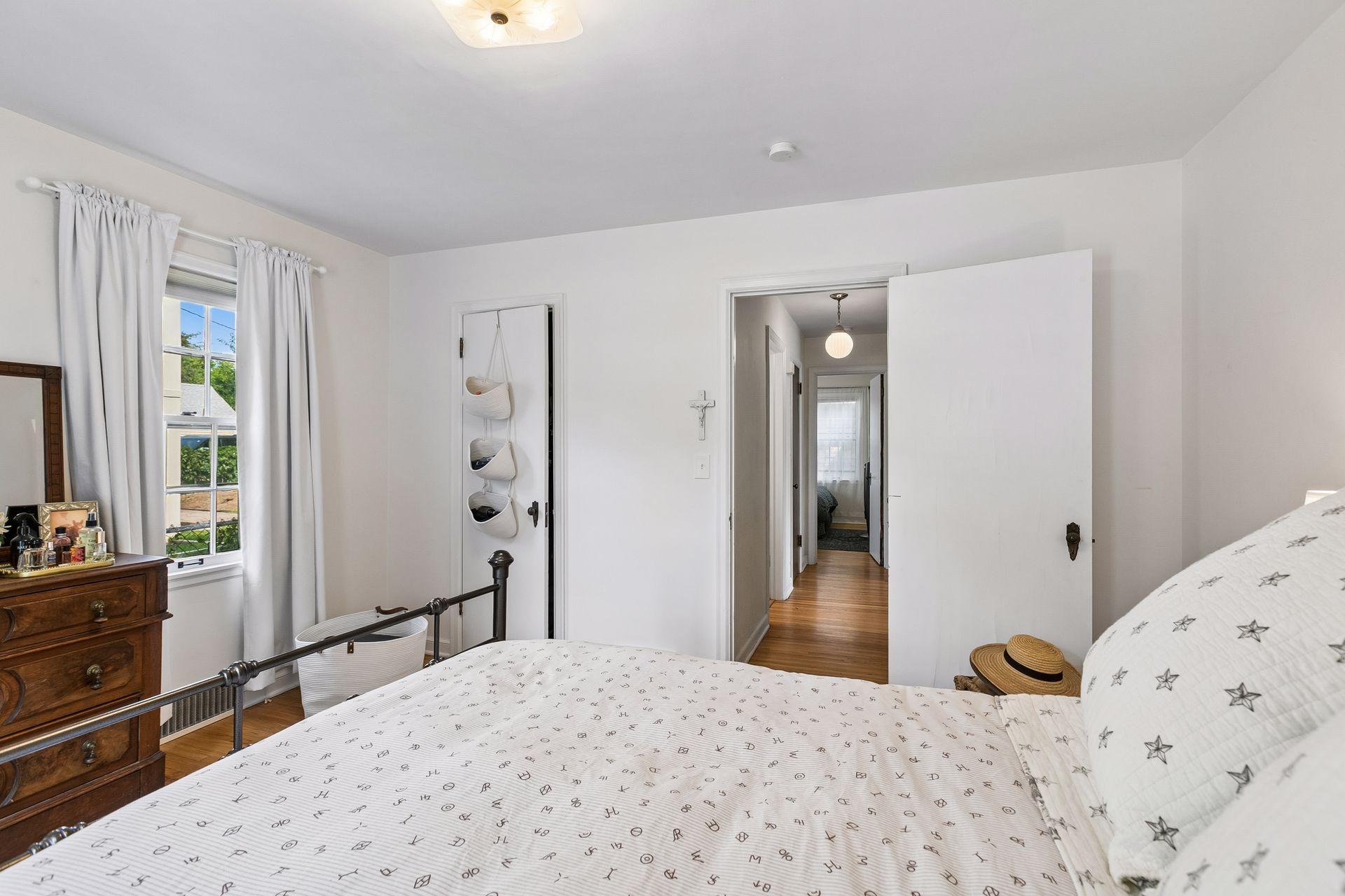 View of Residential at 2947 Quentin Avenue, Saint Louis Park MN 55416, Saint Louis Park (21 of 38) - Mike Wilen | Minnesota Team Real Estate