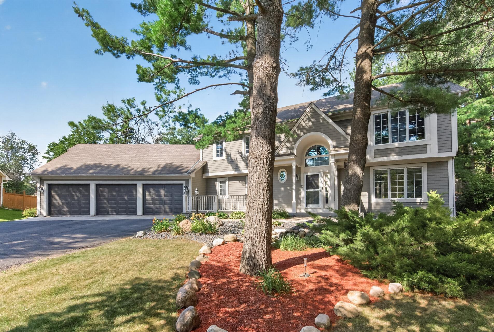 View of Residential at 7305 Hidden Valley Trail, Cottage Grove MN 55016, Cottage Grove (3 of 35) - Mike Wilen | Minnesota Team Real Estate