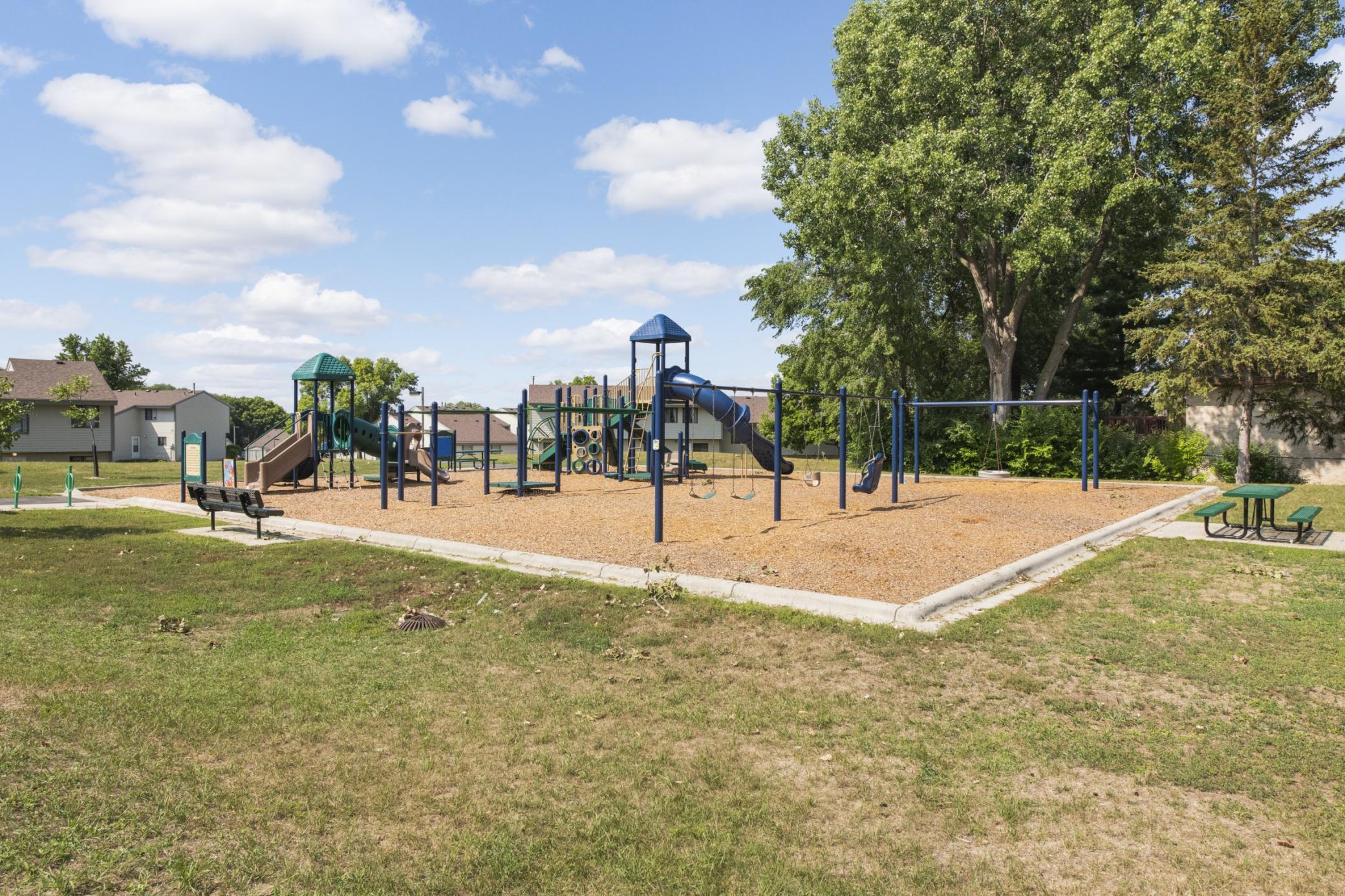 View of Residential at 10945 Quebec Avenue #13, Bloomington MN 55438, Bloomington (22 of 26) - Mike Wilen | Minnesota Team Real Estate