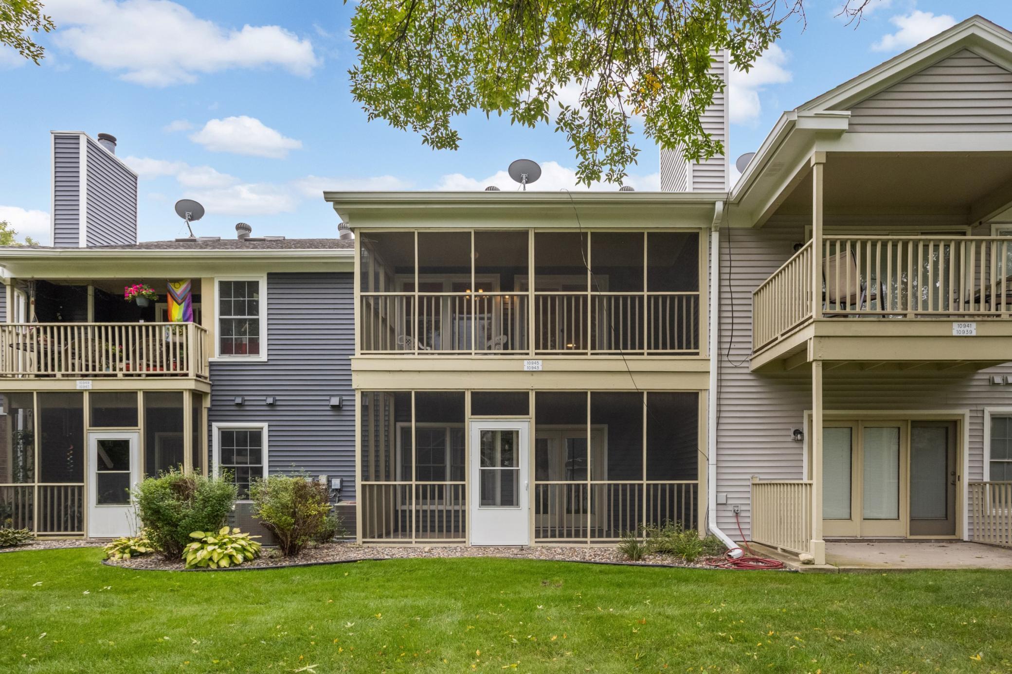 View of Residential at 10945 Quebec Avenue #13, Bloomington MN 55438, Bloomington (17 of 26) - Mike Wilen | Minnesota Team Real Estate