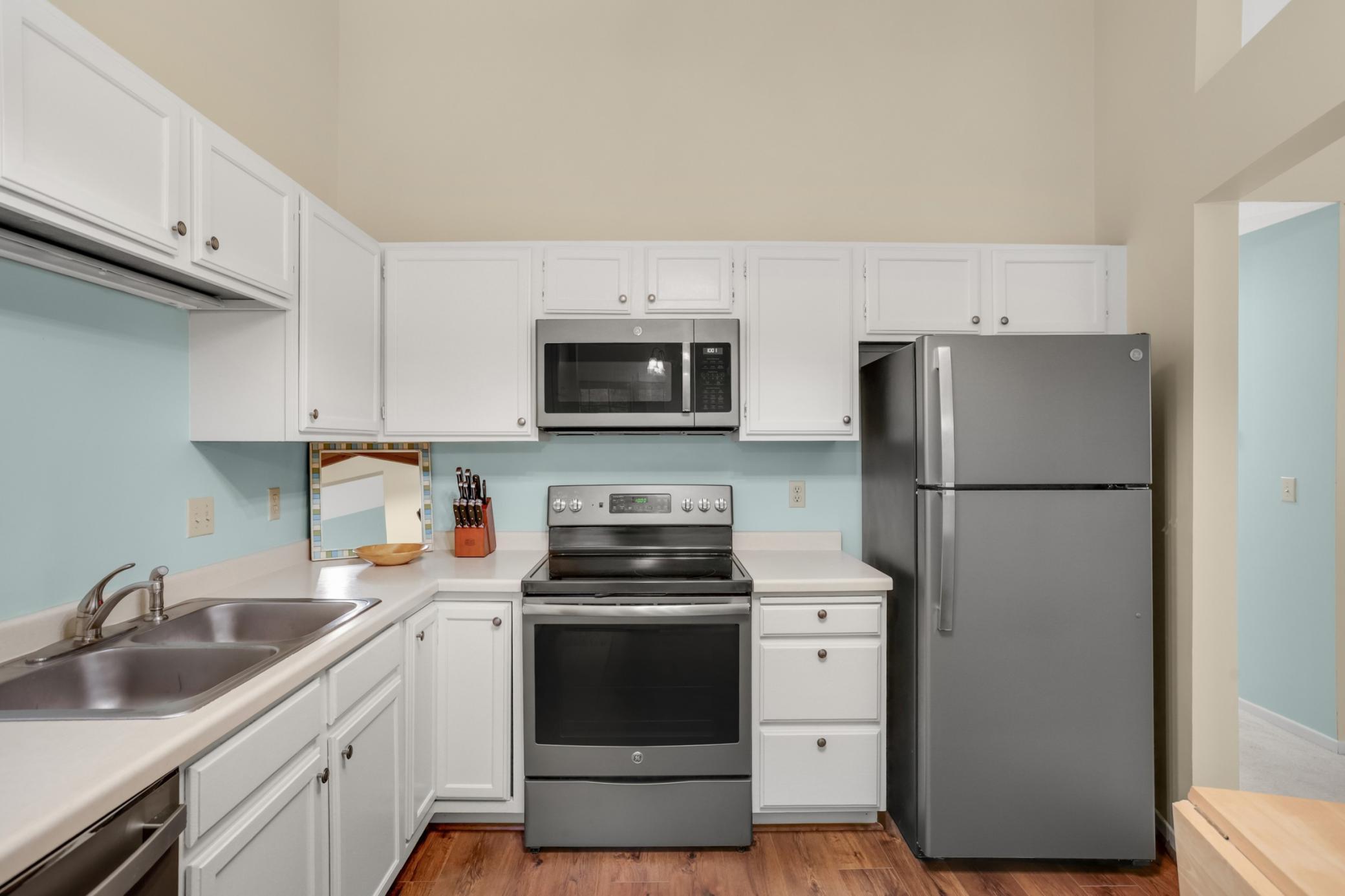 View of Residential at 10945 Quebec Avenue #13, Bloomington MN 55438, Bloomington (10 of 26) - Mike Wilen | Minnesota Team Real Estate