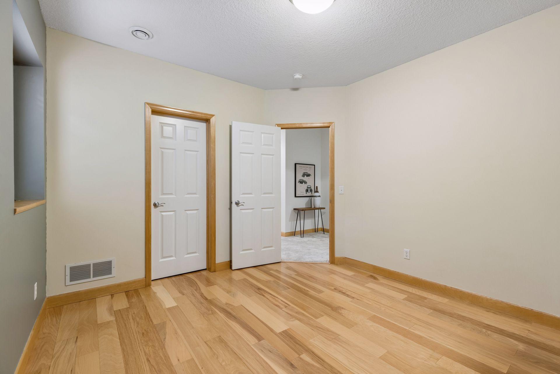 View of Residential at 3970 Thames Avenue, Eagan MN 55123, Eagan (53 of 67) - Mike Wilen | Minnesota Team Real Estate