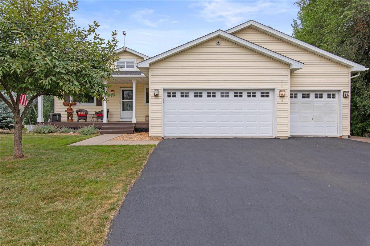 View of Residential at 921 Aspen Lane, Montrose MN 55363, Montrose (38 of 42) - Mike Wilen | Minnesota Team Real Estate
