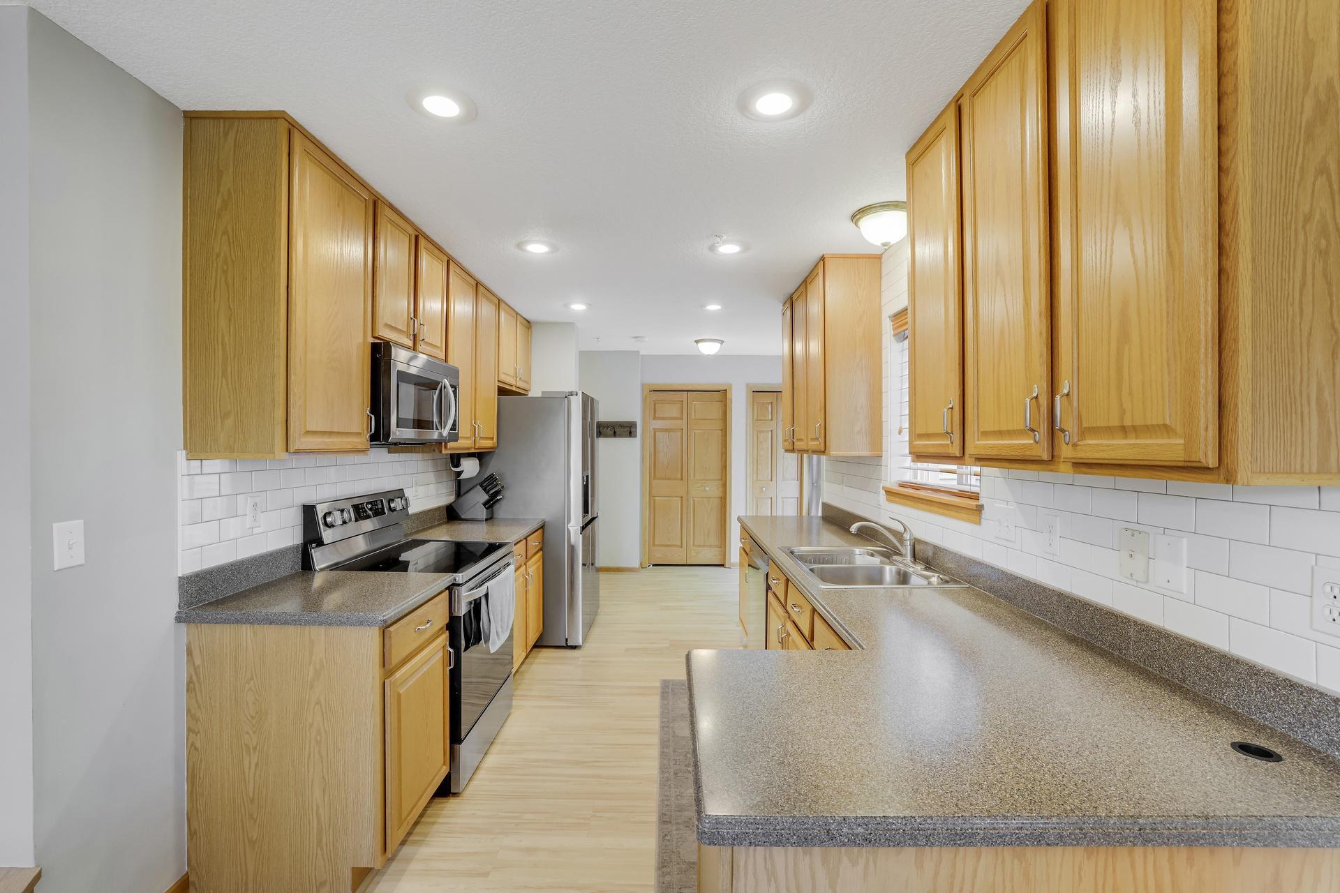 View of Residential at 14995 Chestnut Lane, Savage MN 55378, Savage (15 of 35) - Mike Wilen | Minnesota Team Real Estate