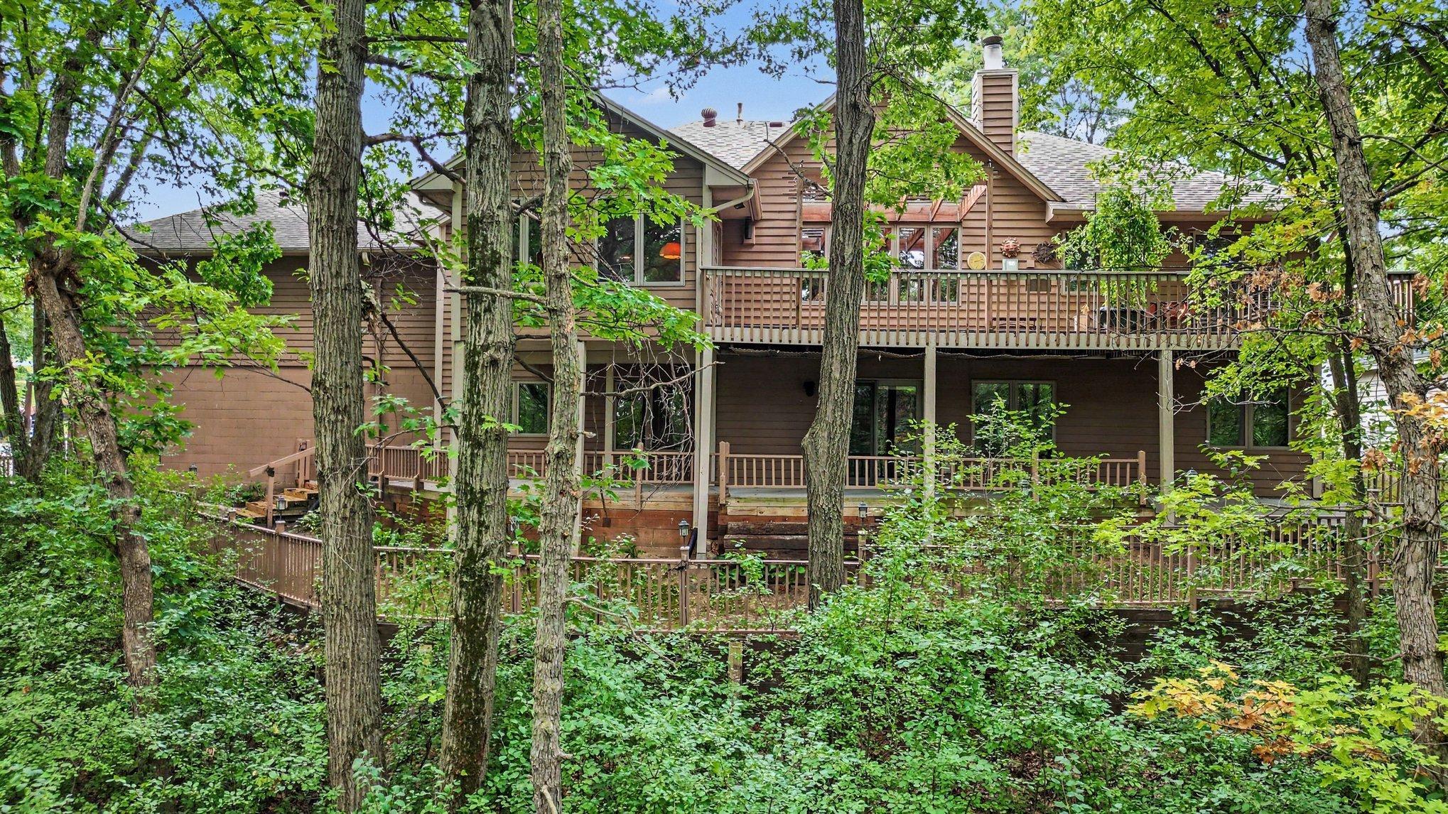 View of Residential at 2003 Safari Heights Trail, Eagan MN 55122, Eagan (34 of 37) - Mike Wilen | Minnesota Team Real Estate