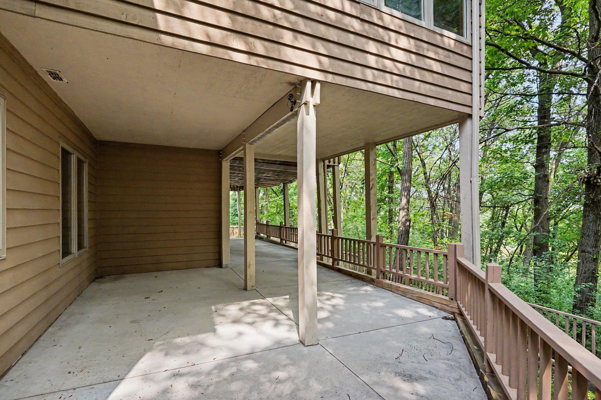 View of Residential at 2003 Safari Heights Trail, Eagan MN 55122, Eagan (32 of 37) - Mike Wilen | Minnesota Team Real Estate
