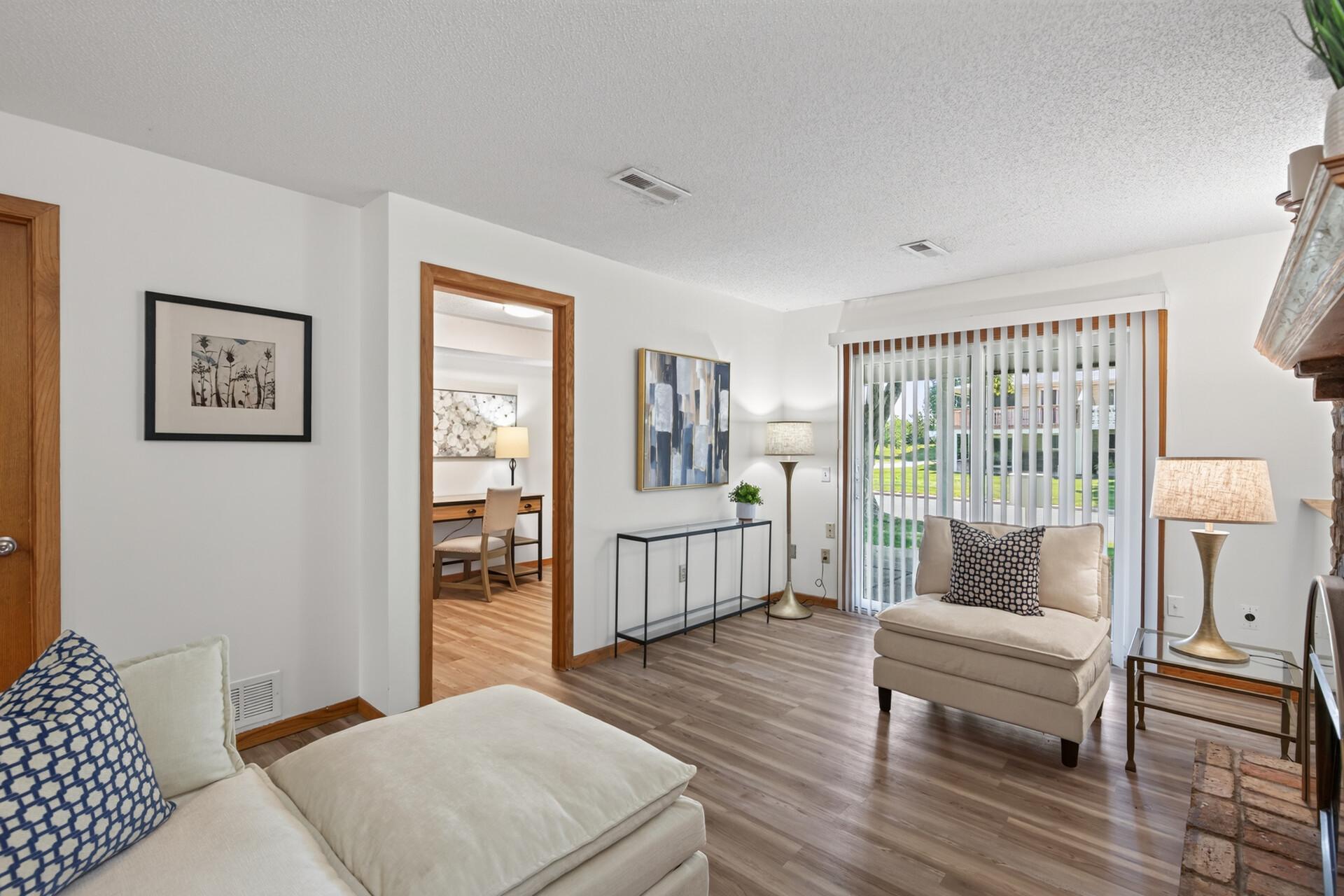 View of Residential at 1010 145th Street, Burnsville MN 55337, Burnsville (31 of 46) - Mike Wilen | Minnesota Team Real Estate