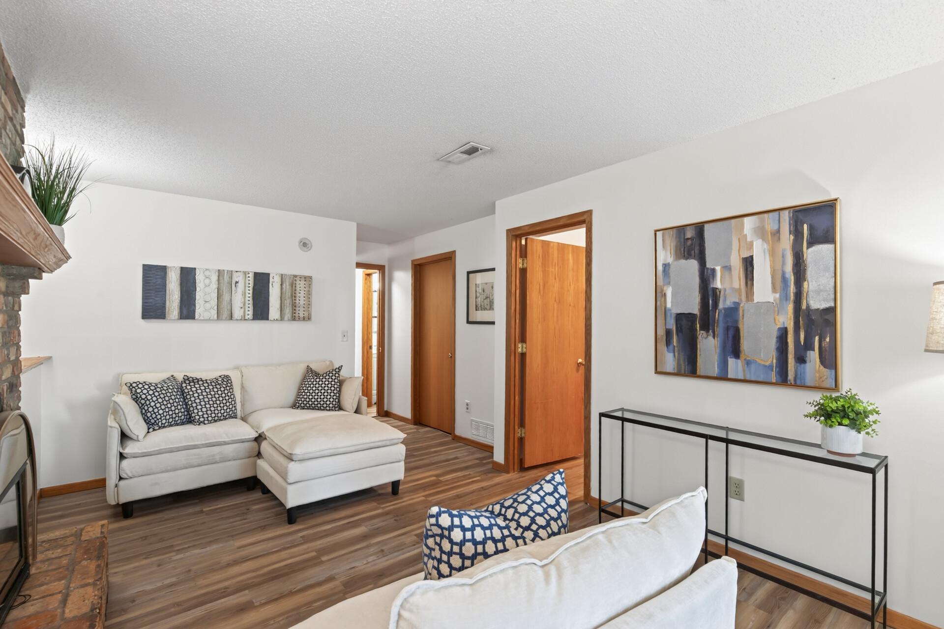View of Residential at 1010 145th Street, Burnsville MN 55337, Burnsville (30 of 46) - Mike Wilen | Minnesota Team Real Estate