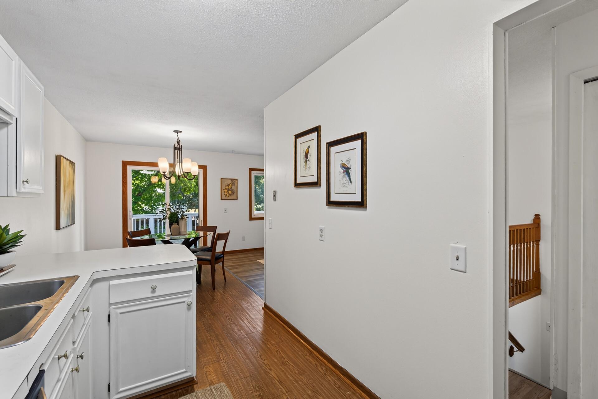 View of Residential at 1010 145th Street, Burnsville MN 55337, Burnsville (11 of 46) - Mike Wilen | Minnesota Team Real Estate