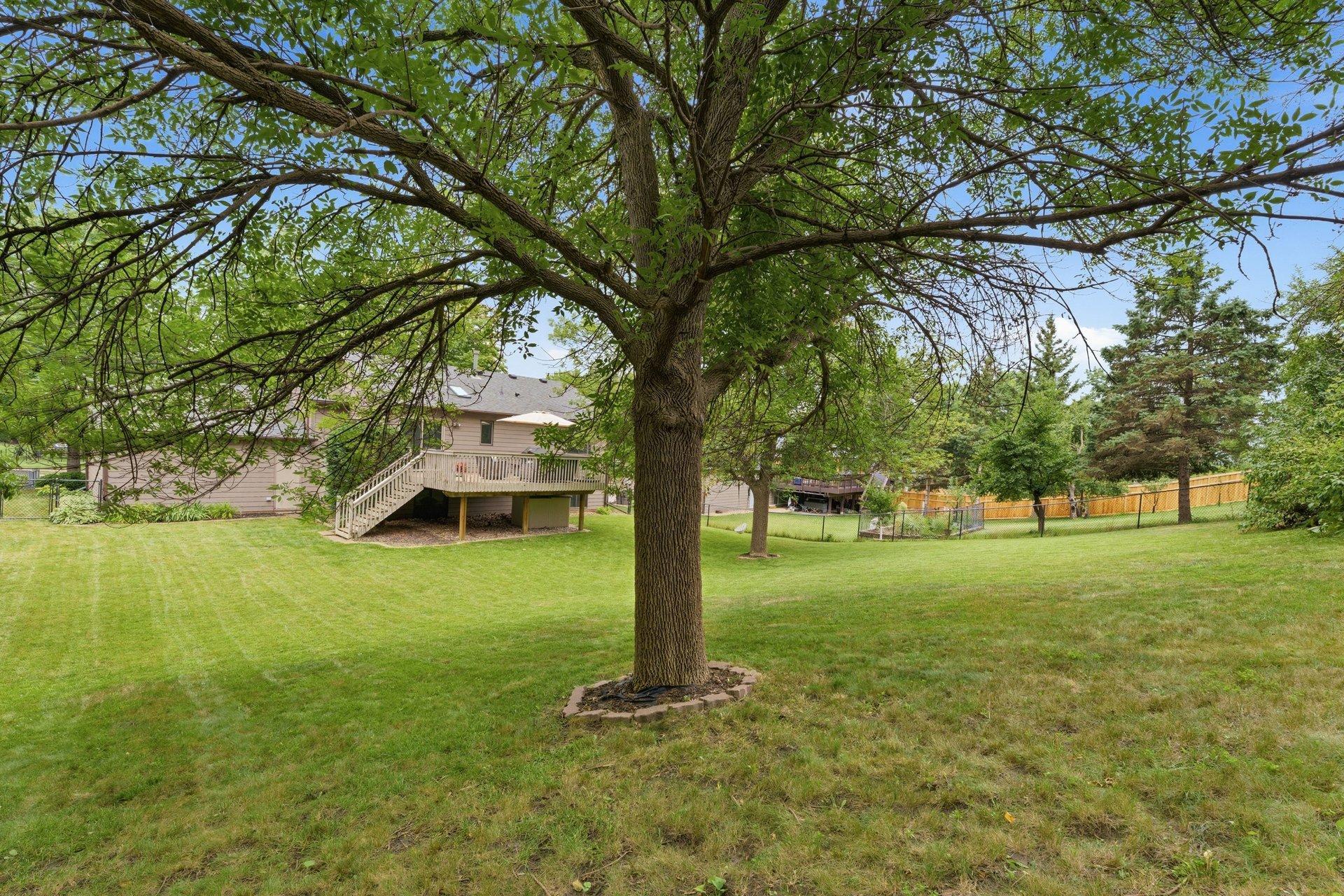 View of Residential at 19002 Barrington Drive, Eden Prairie MN 55346, Eden Prairie (38 of 51) - Mike Wilen | Minnesota Team Real Estate