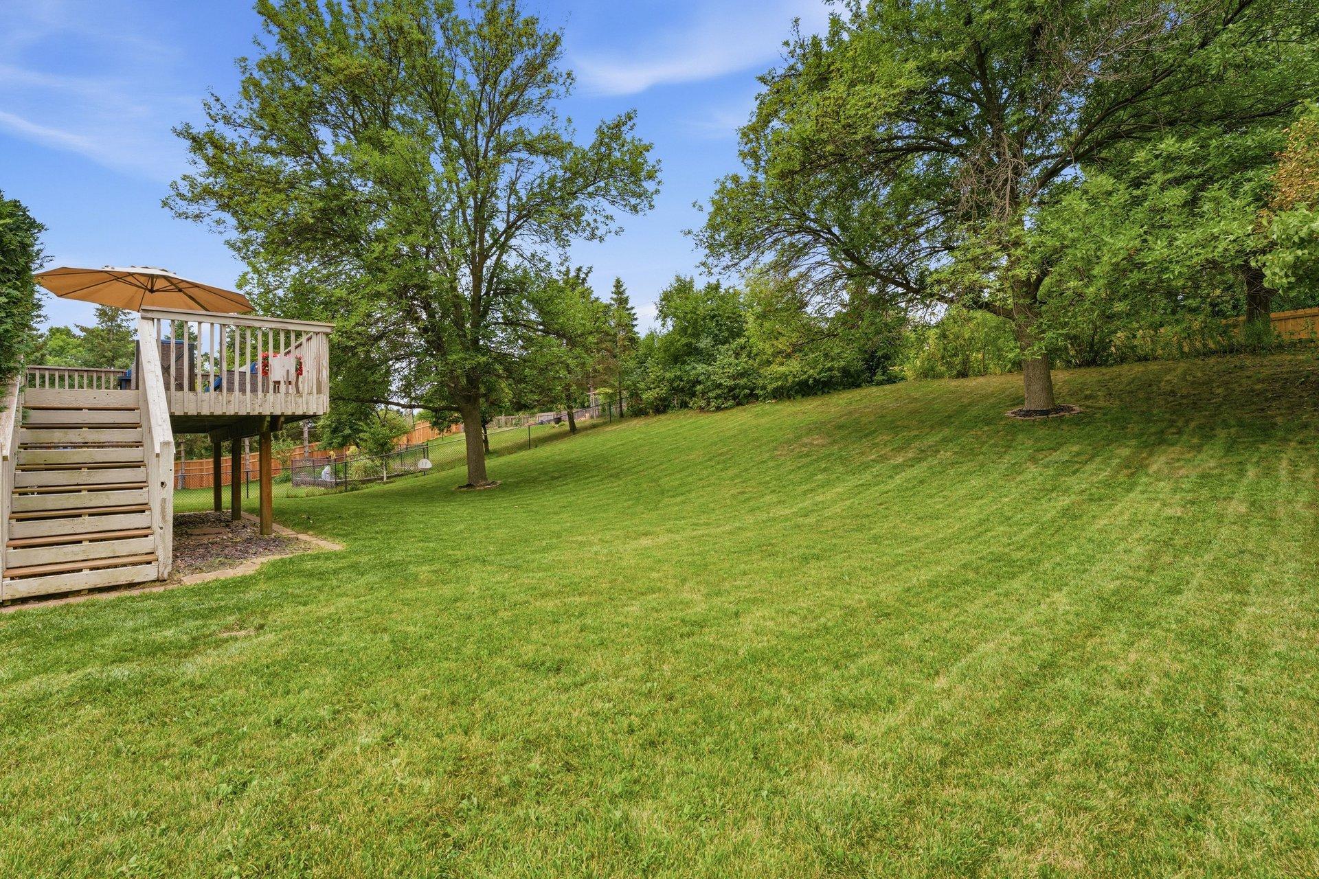 View of Residential at 19002 Barrington Drive, Eden Prairie MN 55346, Eden Prairie (36 of 51) - Mike Wilen | Minnesota Team Real Estate