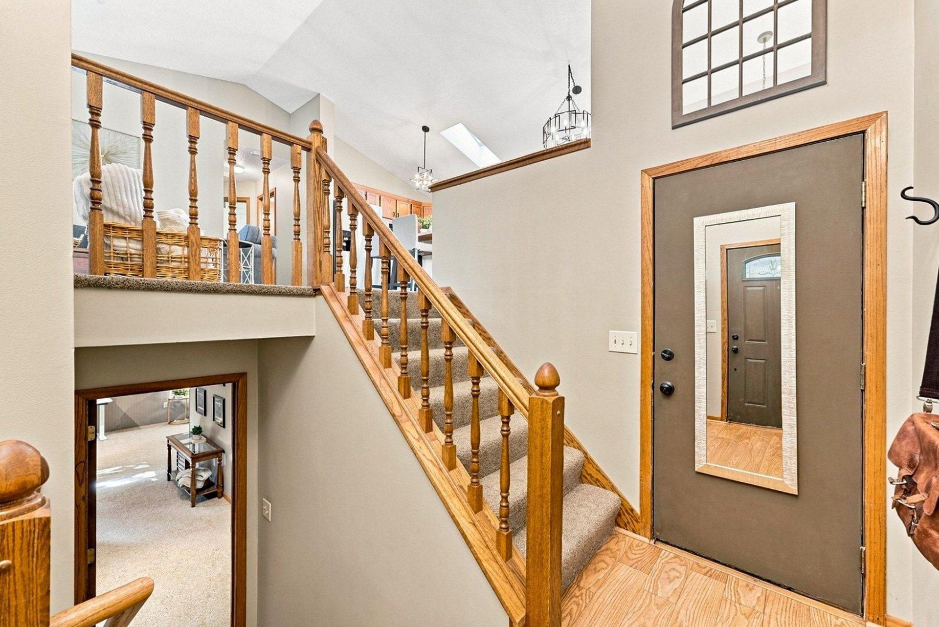 View of Residential at 19002 Barrington Drive, Eden Prairie MN 55346, Eden Prairie (50 of 51) - Mike Wilen | Minnesota Team Real Estate