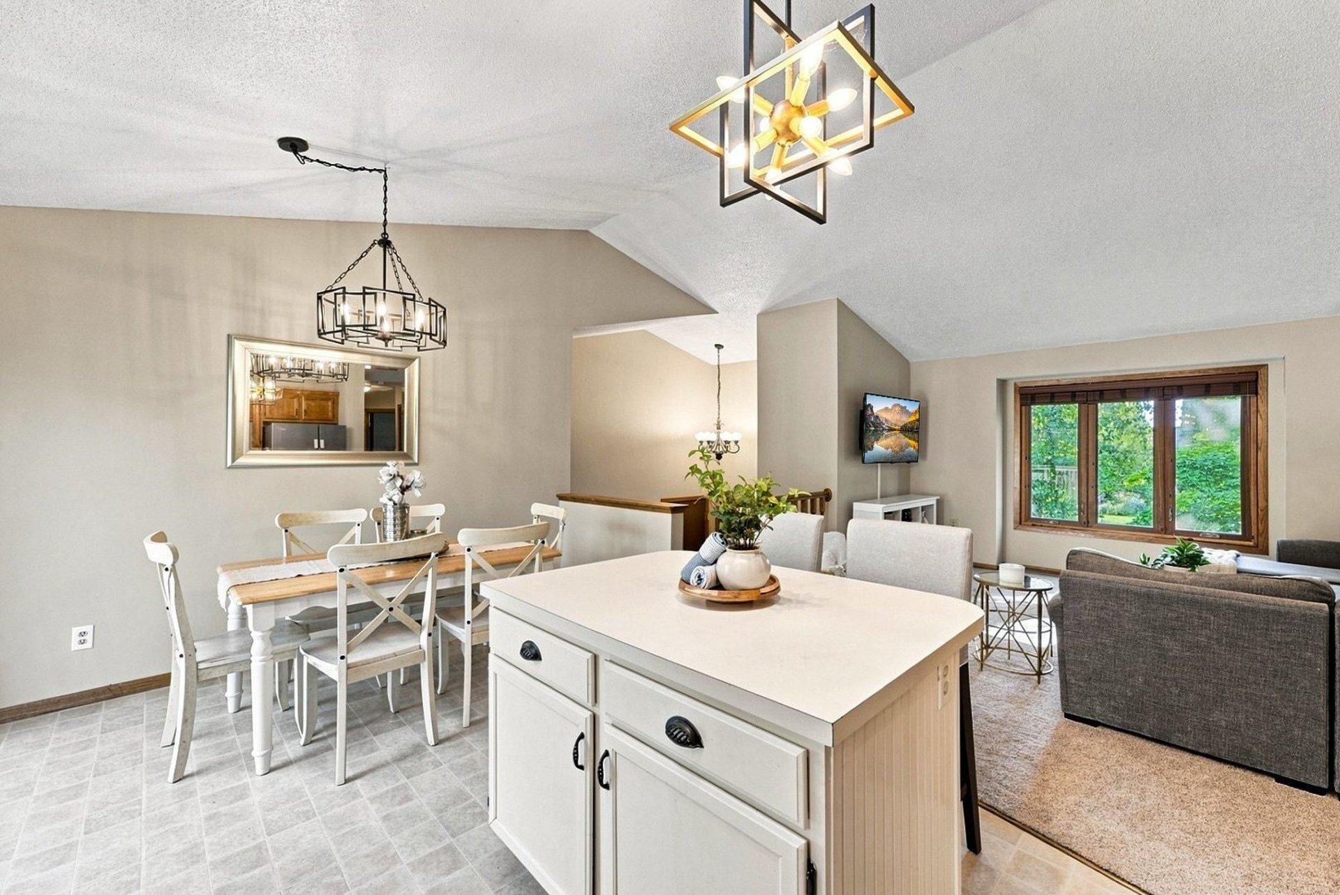 View of Residential at 19002 Barrington Drive, Eden Prairie MN 55346, Eden Prairie (32 of 51) - Mike Wilen | Minnesota Team Real Estate