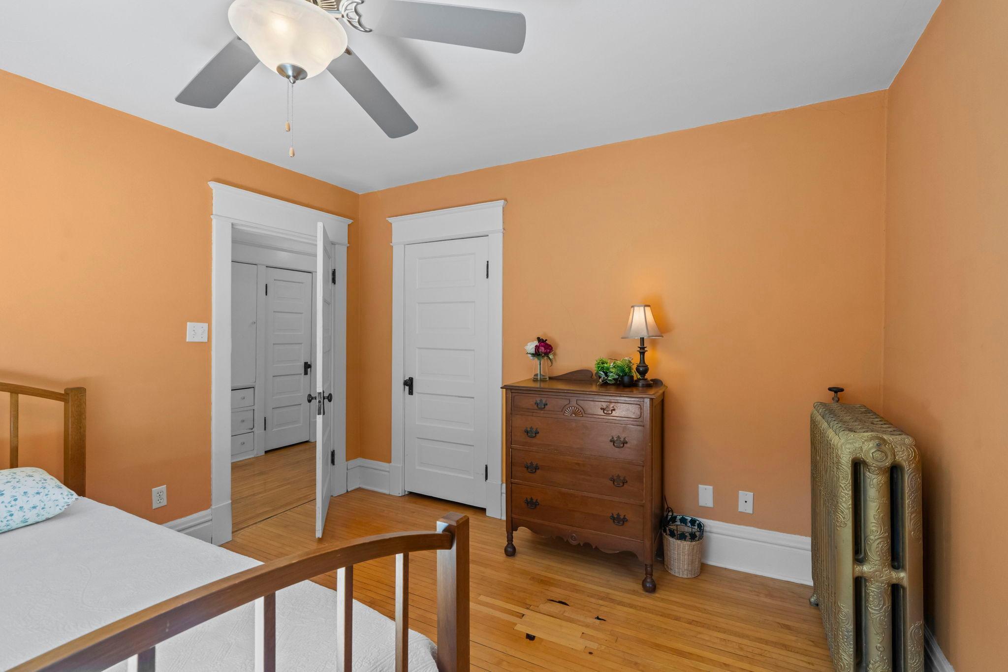 View of Residential at 836 Iglehart Avenue, Saint Paul MN 55104, Saint Paul (28 of 60) - Mike Wilen | Minnesota Team Real Estate