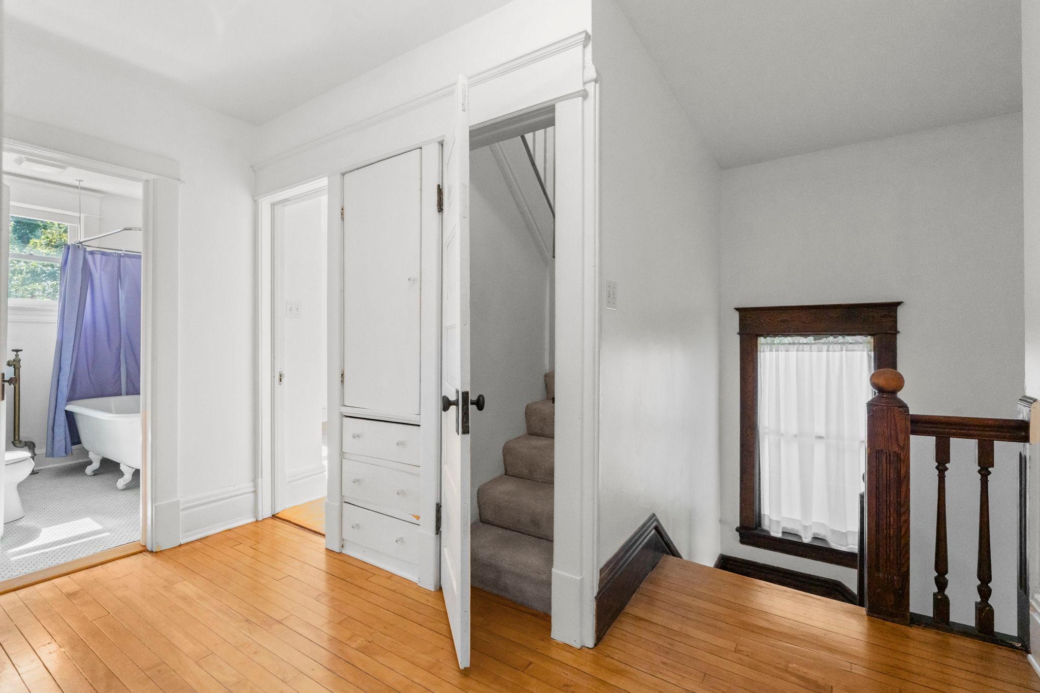 View of Residential at 836 Iglehart Avenue, Saint Paul MN 55104, Saint Paul (21 of 60) - Mike Wilen | Minnesota Team Real Estate