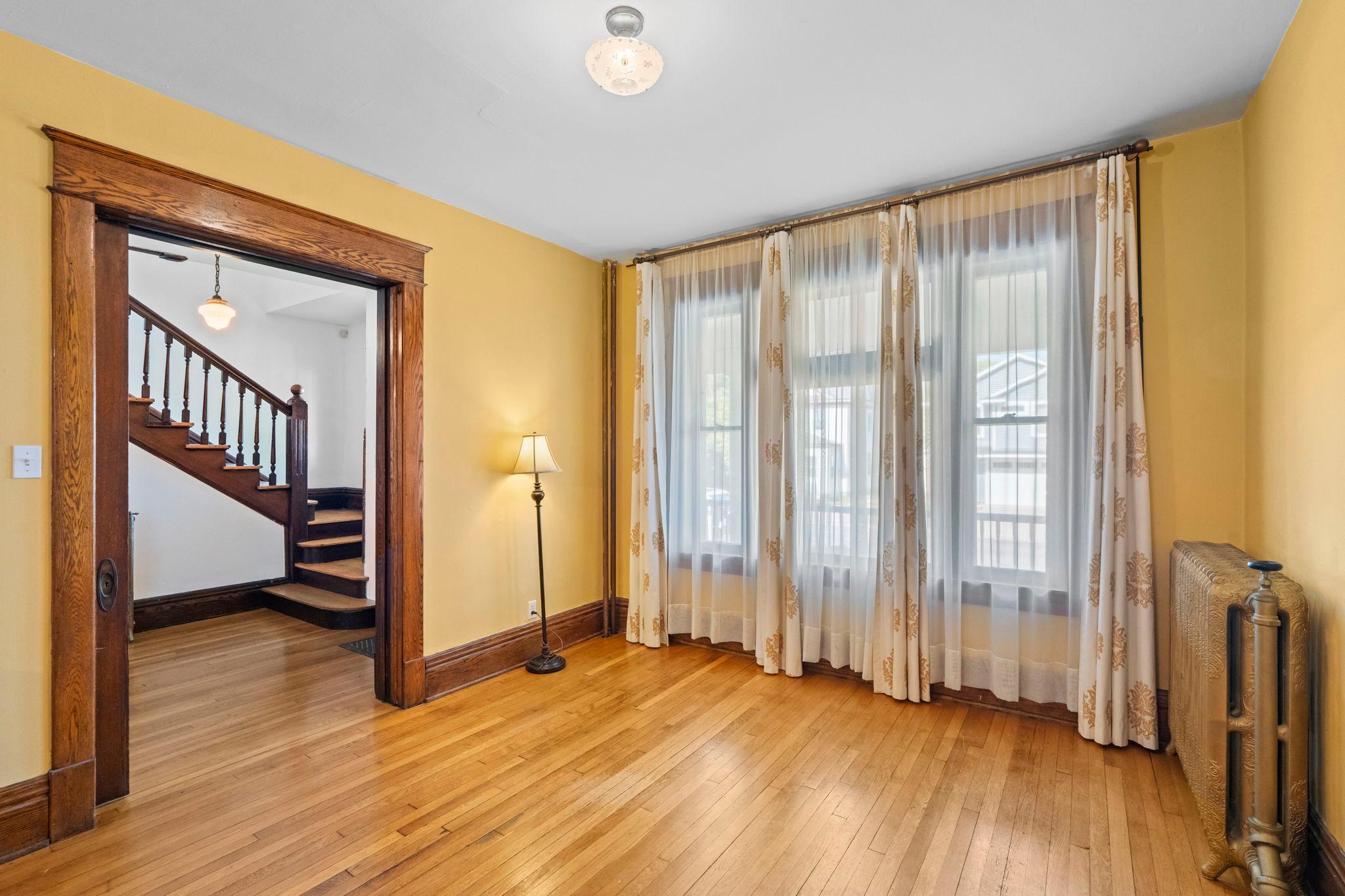 View of Residential at 836 Iglehart Avenue, Saint Paul MN 55104, Saint Paul (11 of 60) - Mike Wilen | Minnesota Team Real Estate