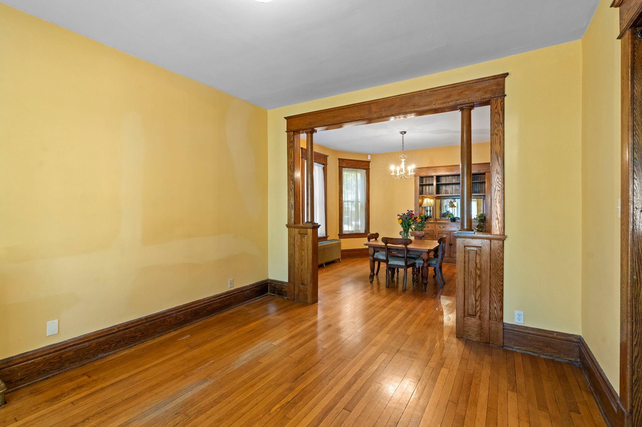 View of Residential at 836 Iglehart Avenue, Saint Paul MN 55104, Saint Paul (12 of 60) - Mike Wilen | Minnesota Team Real Estate