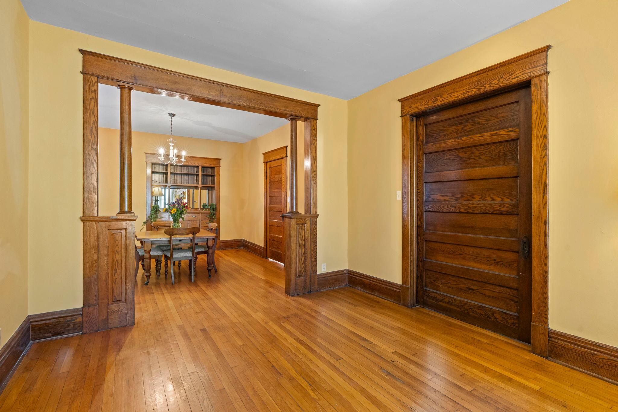 View of Residential at 836 Iglehart Avenue, Saint Paul MN 55104, Saint Paul (9 of 60) - Mike Wilen | Minnesota Team Real Estate