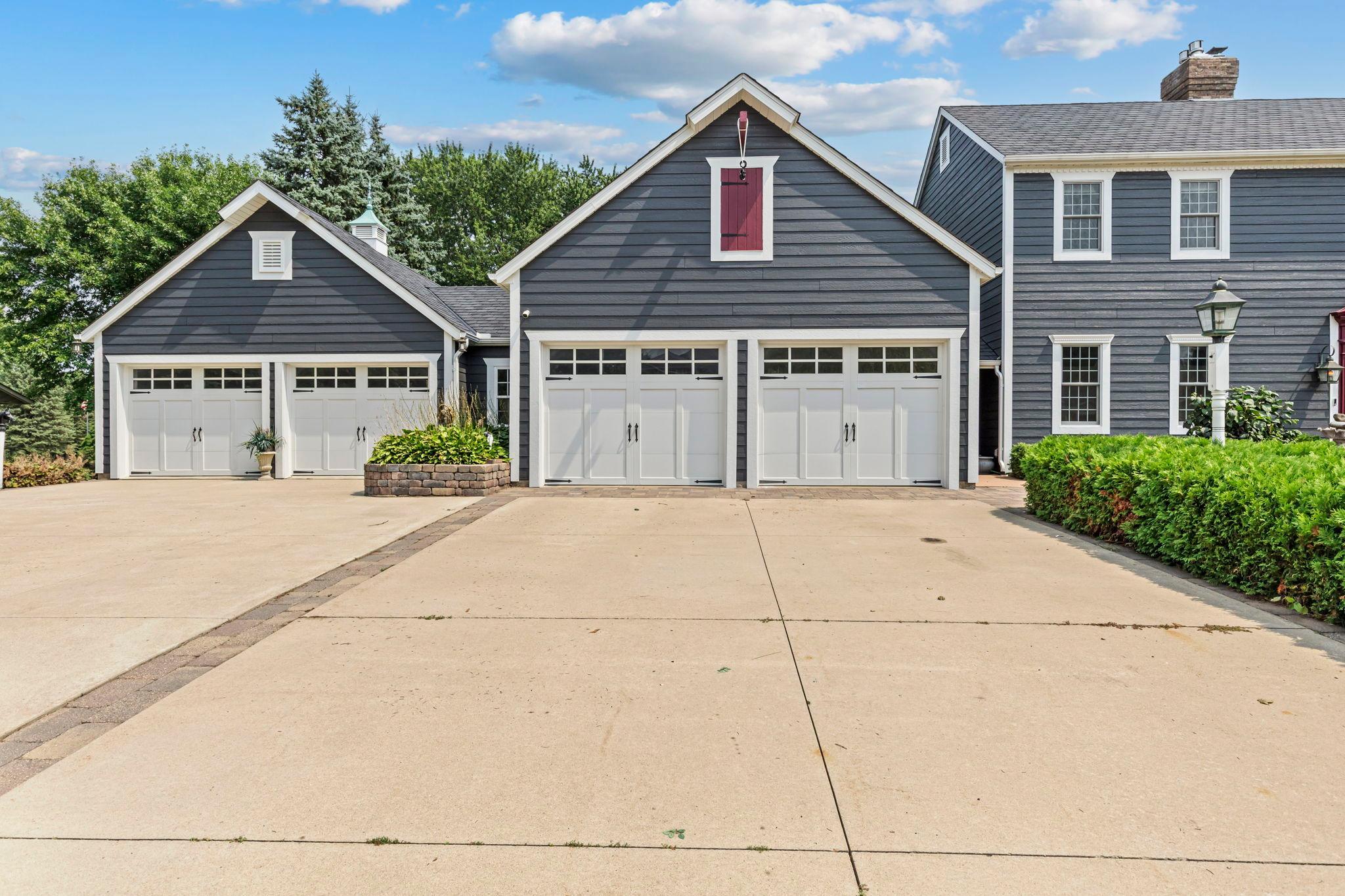 View of Residential at 1001 Windcrest Drive, New Prague MN 56071, New Prague (2 of 59) - Mike Wilen | Minnesota Team Real Estate