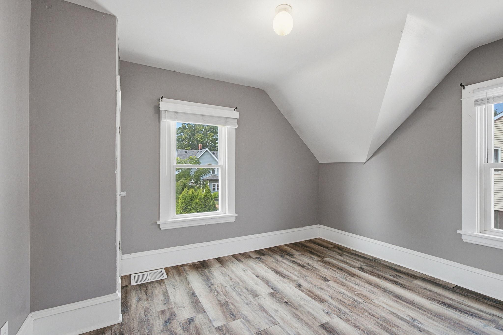 View of Residential Income at 3541 Clinton Avenue, Minneapolis MN 55408, Minneapolis (5 of 17) - Mike Wilen | Minnesota Team Real Estate