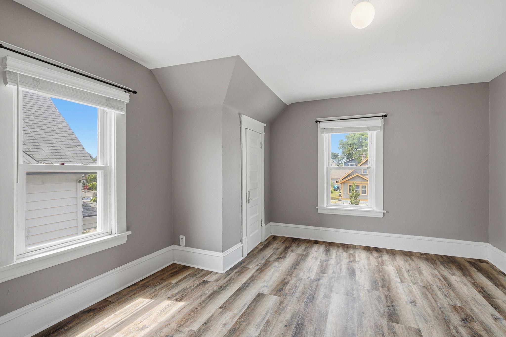 View of Residential Income at 3541 Clinton Avenue, Minneapolis MN 55408, Minneapolis (3 of 17) - Mike Wilen | Minnesota Team Real Estate