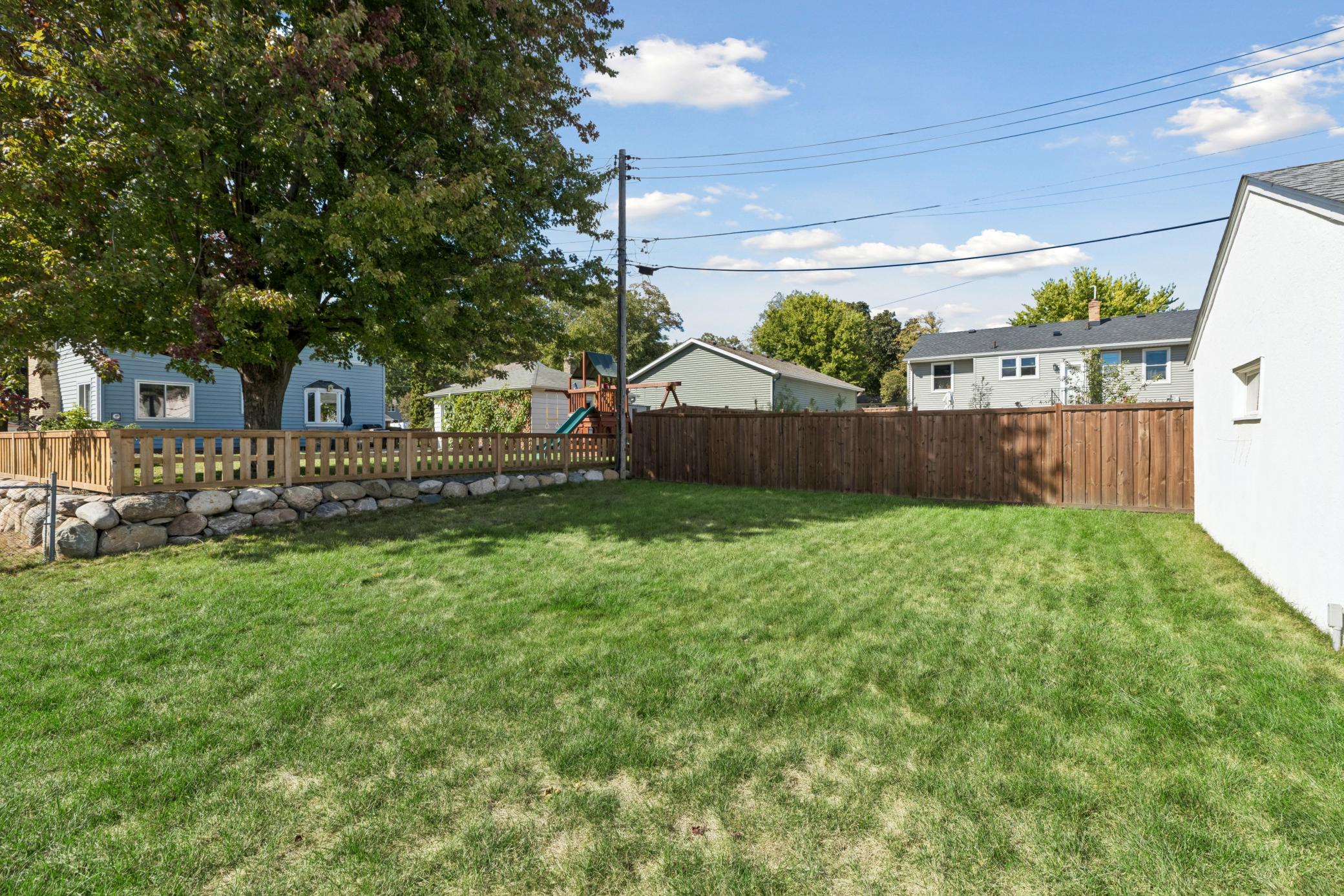 View of Residential at 2047 Morgan Avenue, Saint Paul MN 55116, Saint Paul (40 of 43) - Mike Wilen | Minnesota Team Real Estate