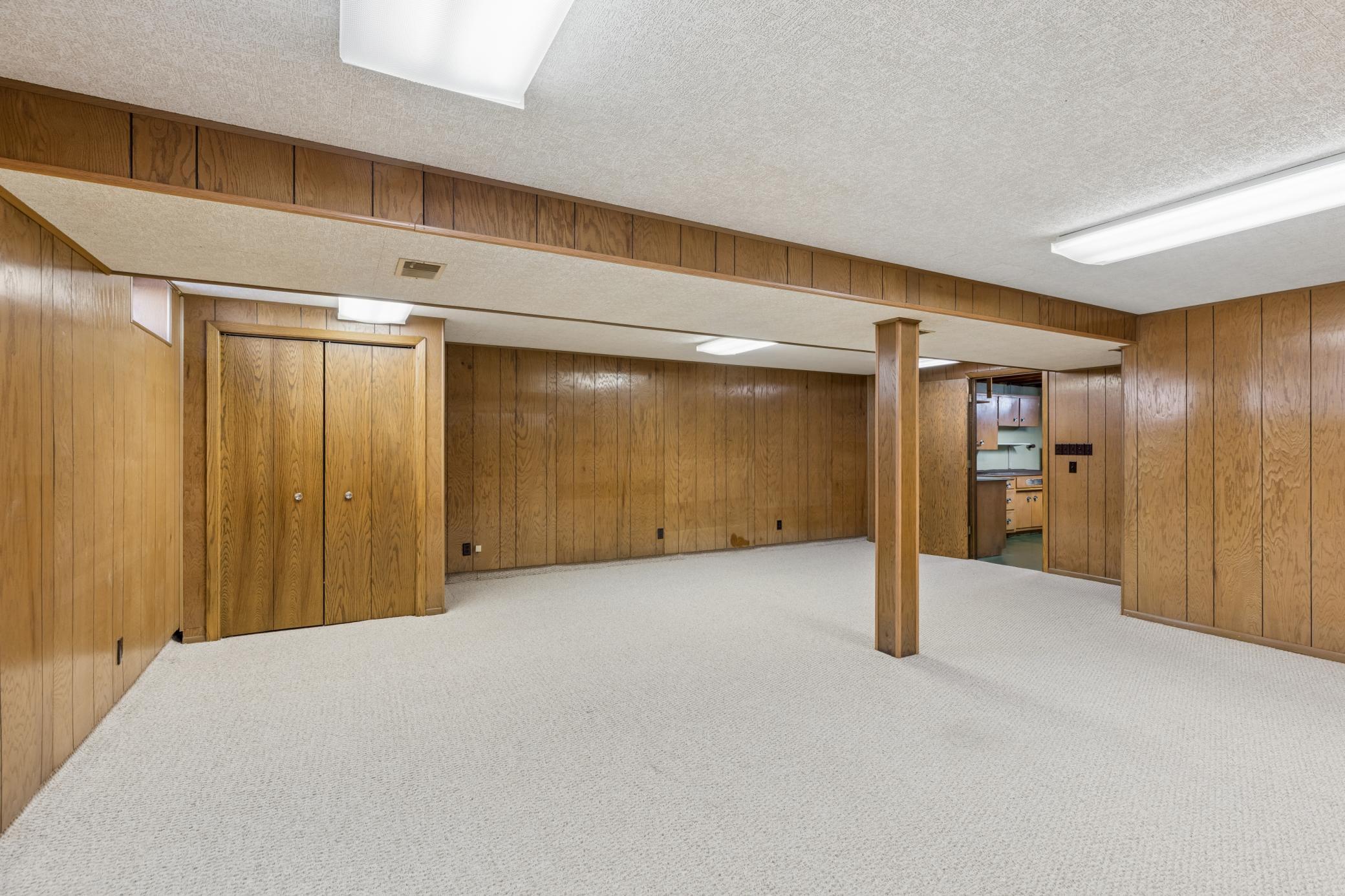 View of Residential at 2047 Morgan Avenue, Saint Paul MN 55116, Saint Paul (28 of 43) - Mike Wilen | Minnesota Team Real Estate