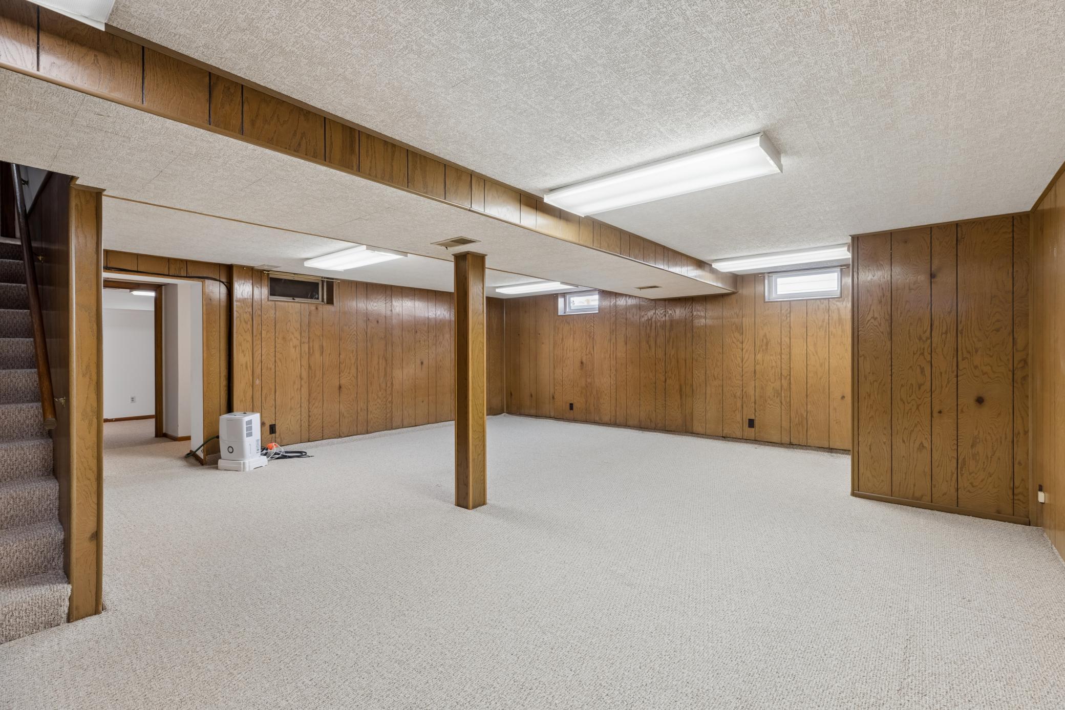 View of Residential at 2047 Morgan Avenue, Saint Paul MN 55116, Saint Paul (26 of 43) - Mike Wilen | Minnesota Team Real Estate